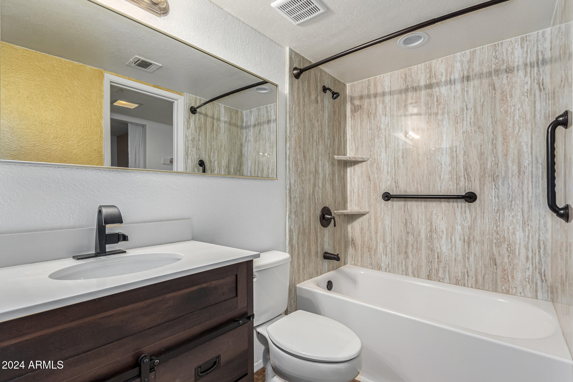 1720 E THUNDERBIRD Road, 1081