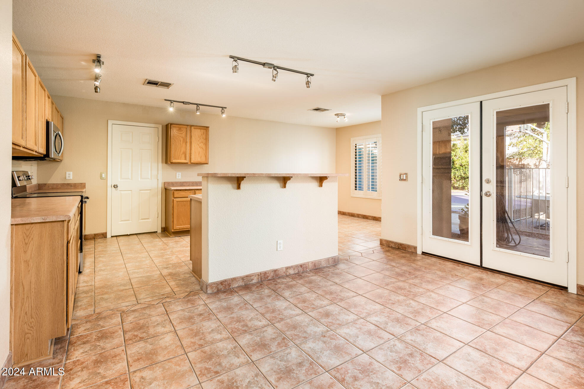 9016 W TONY Court