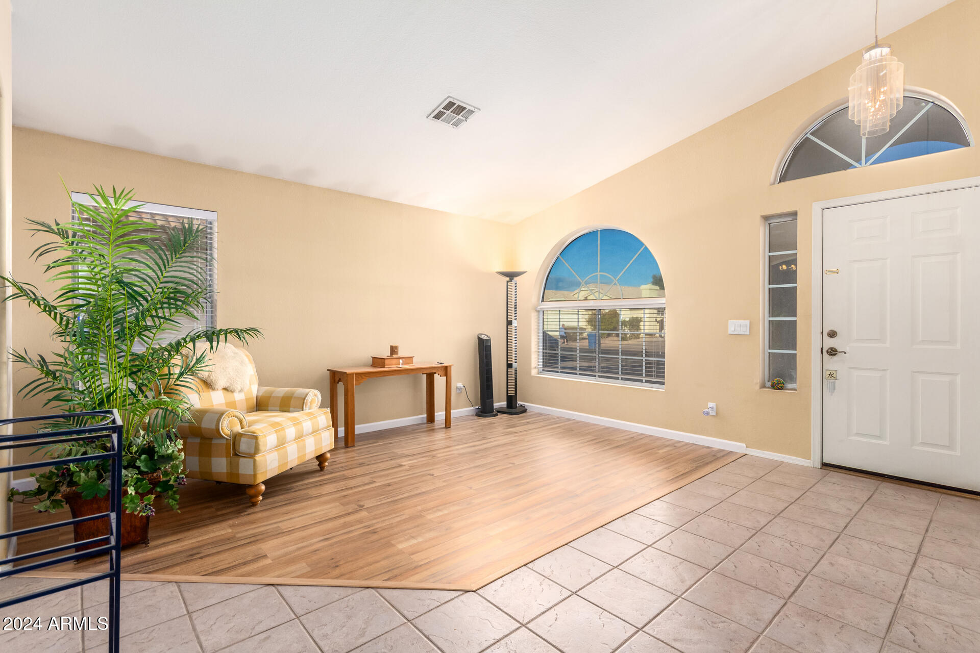 5834 S BRITTANY Lane
