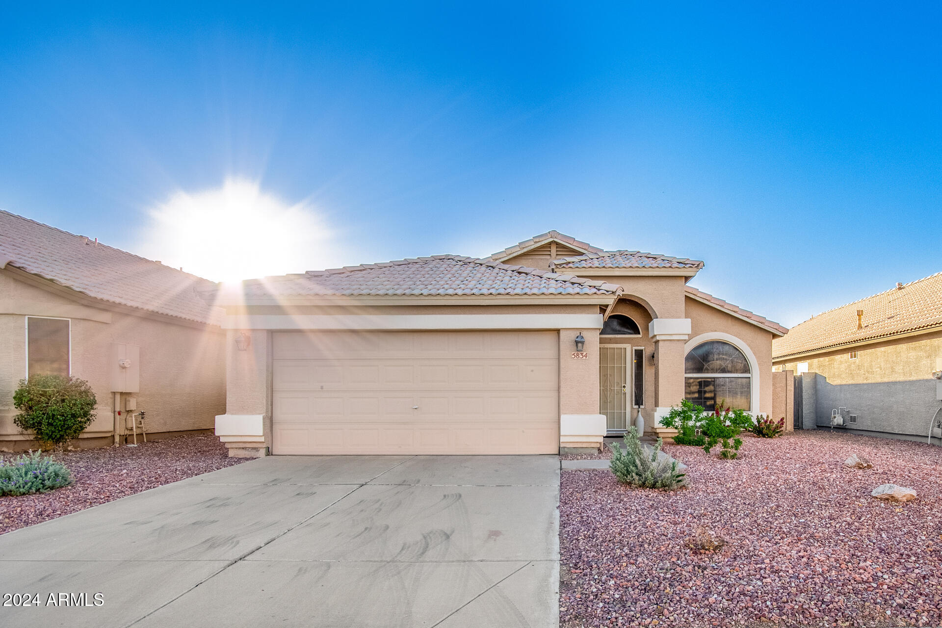 5834 S BRITTANY Lane