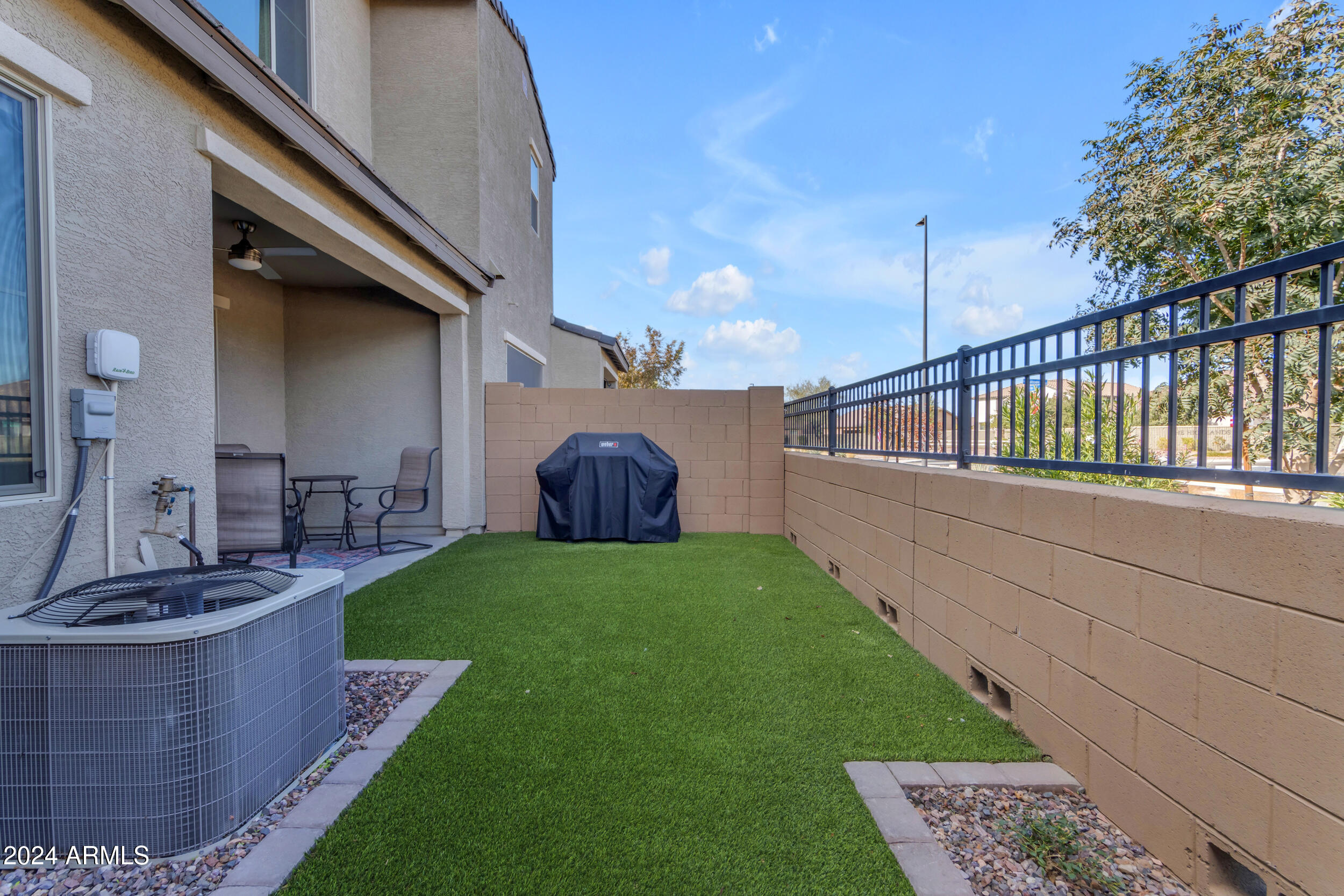 730 E ZESTA Lane # 102