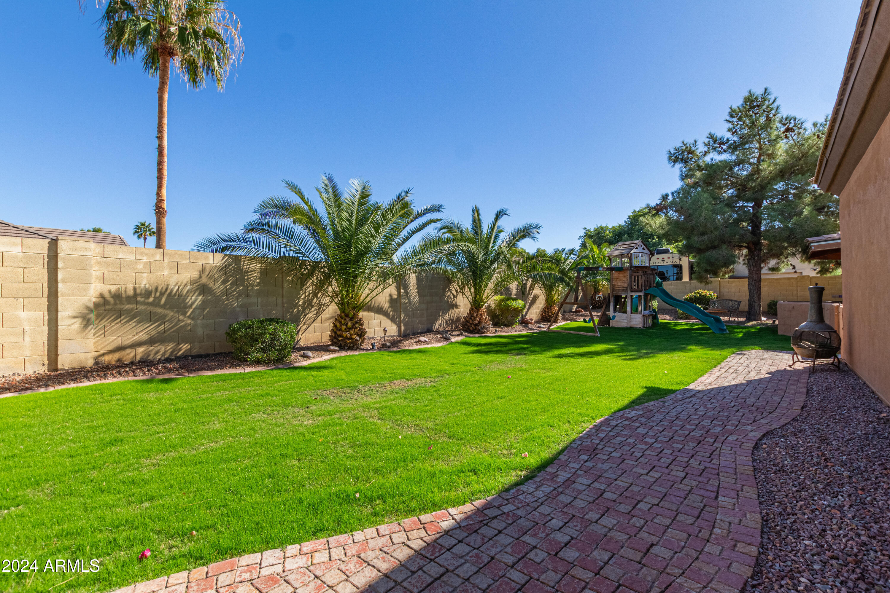 19865 E AUGUSTUS Avenue