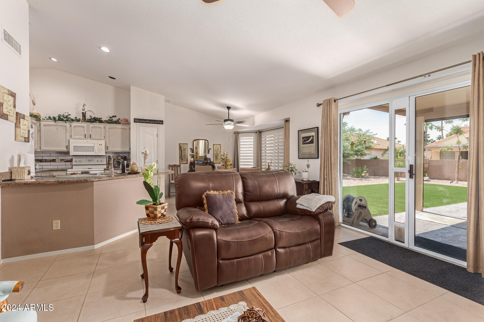 25218 S BUTTONWOOD Drive