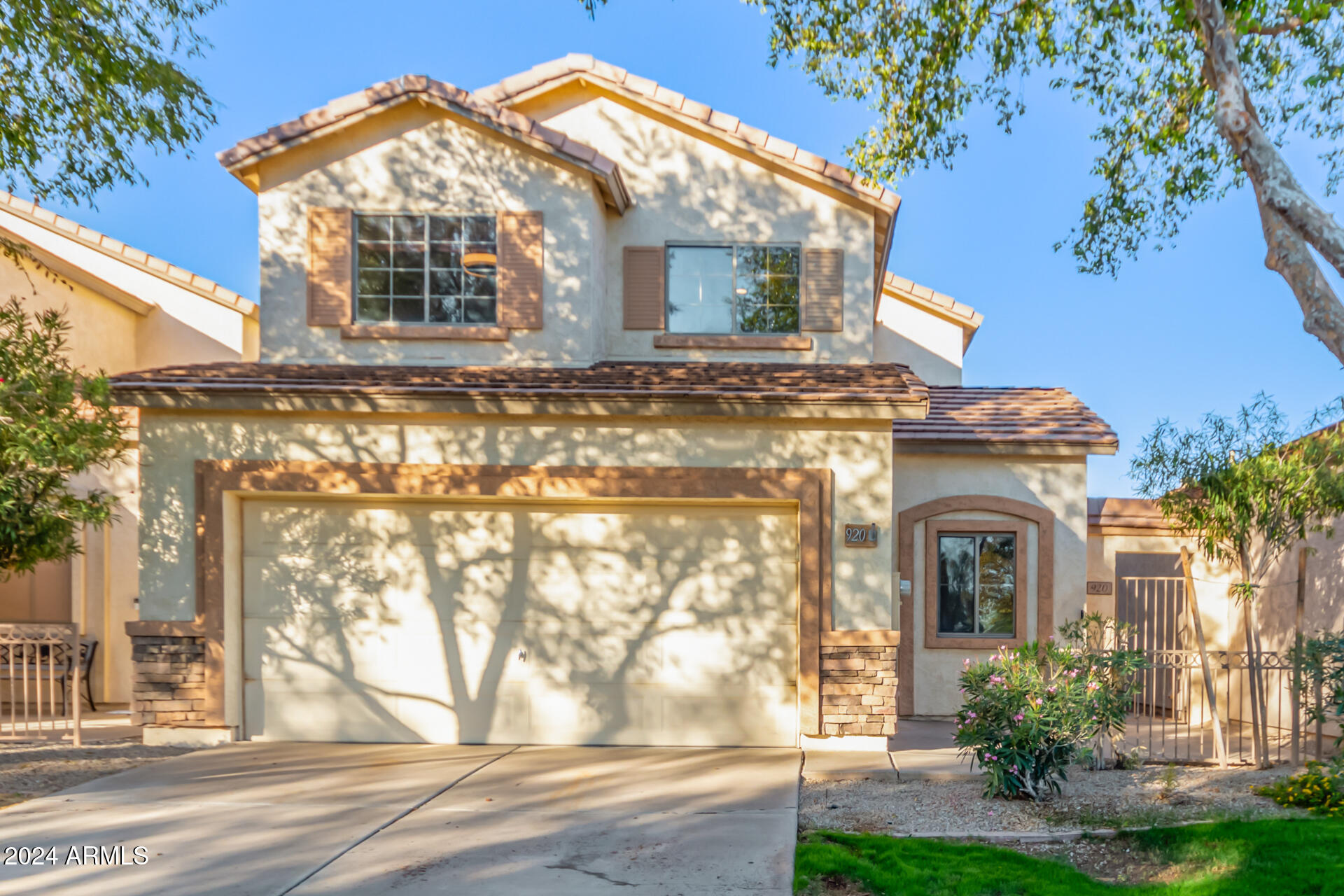 920 S TUCANA Lane