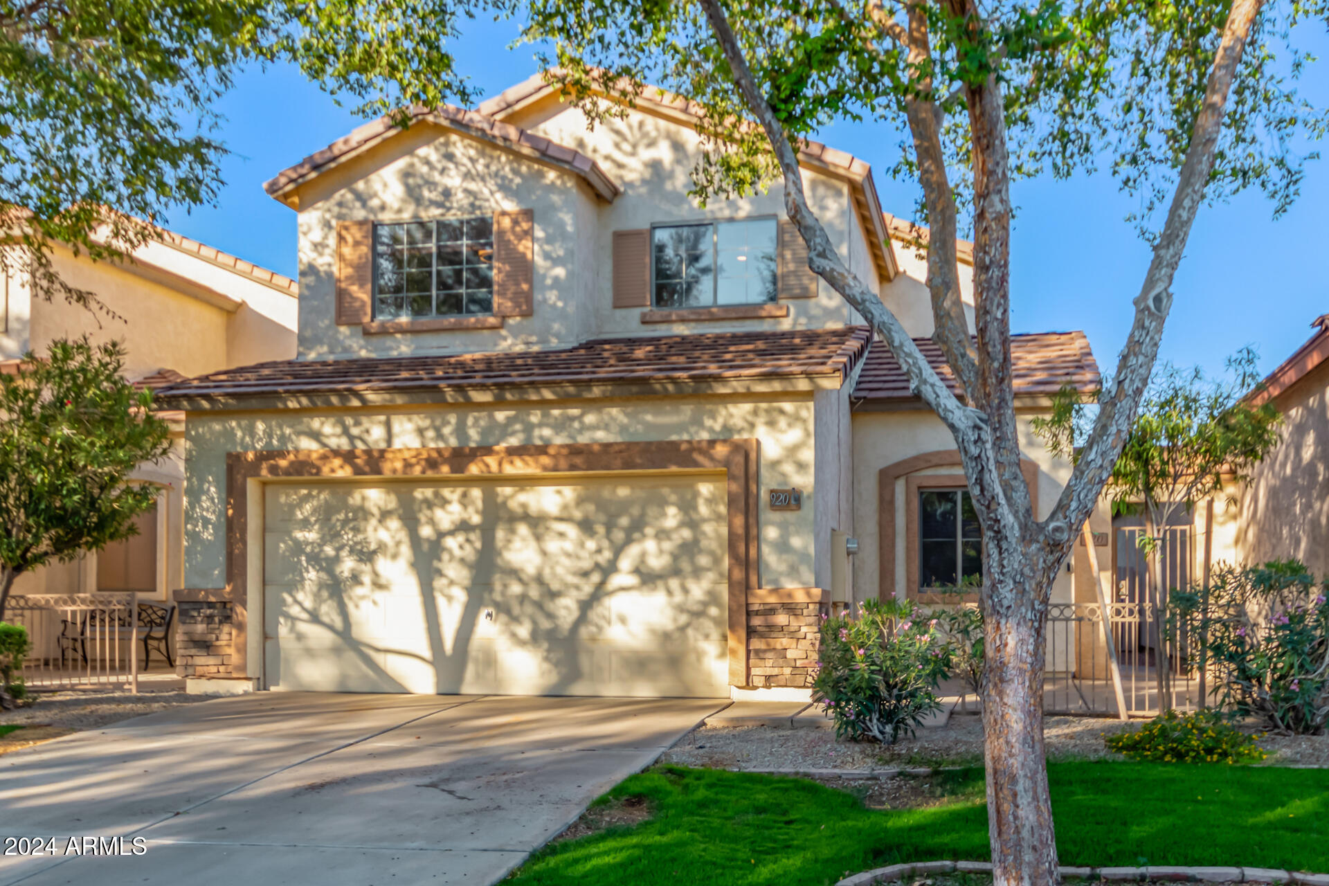 920 S TUCANA Lane
