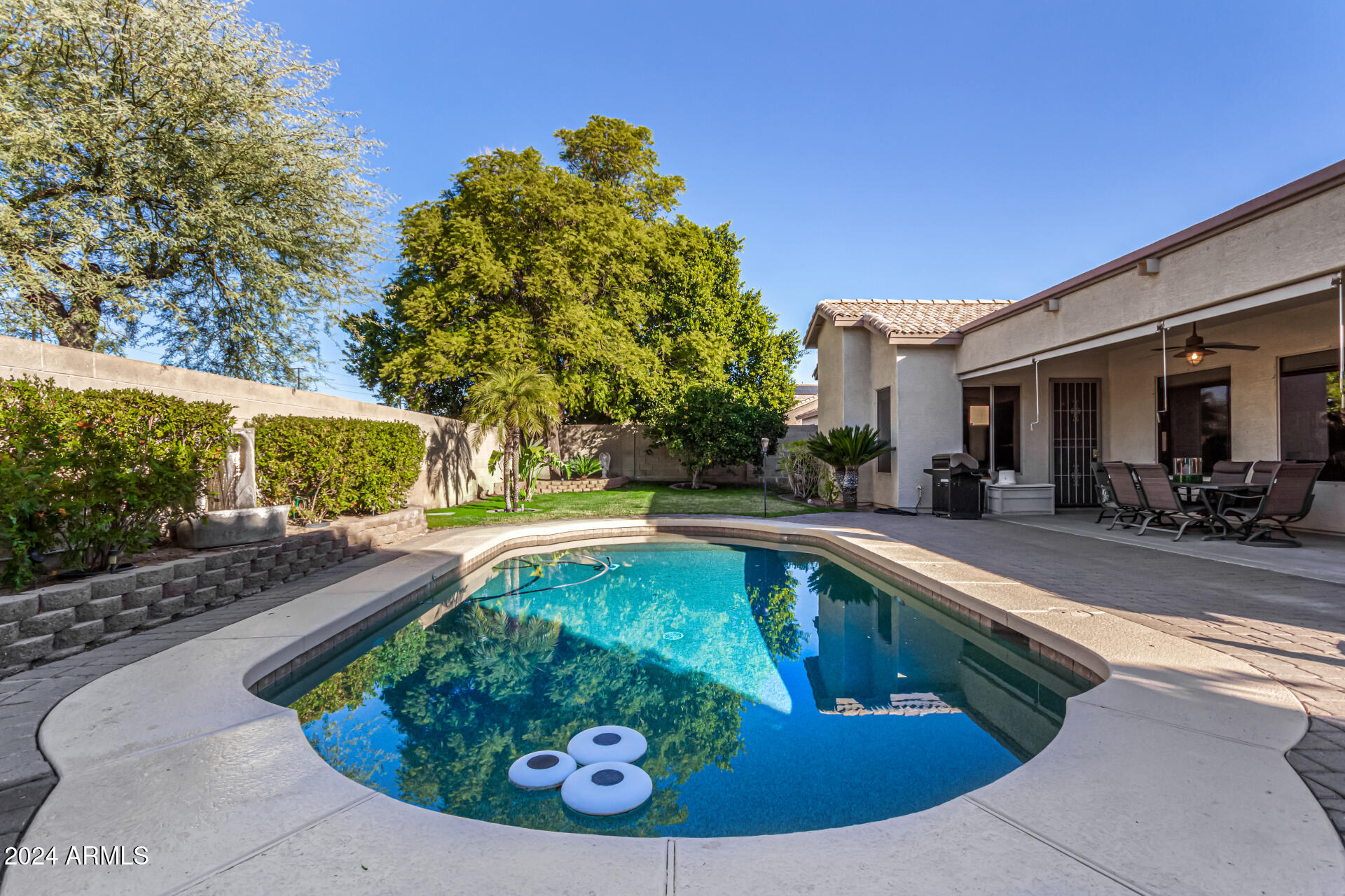 1412 N BERNARD --