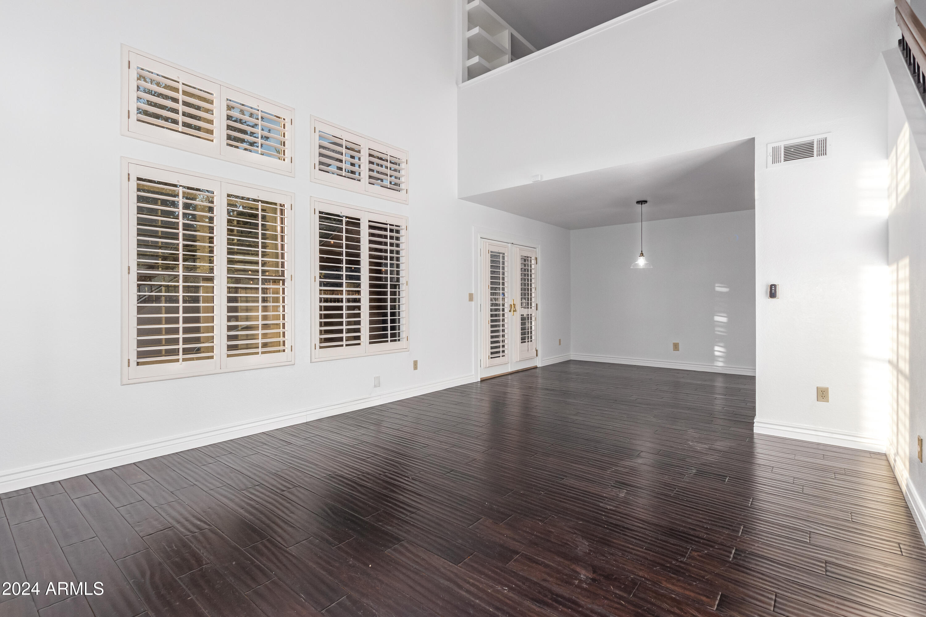 10622 S 40TH Place