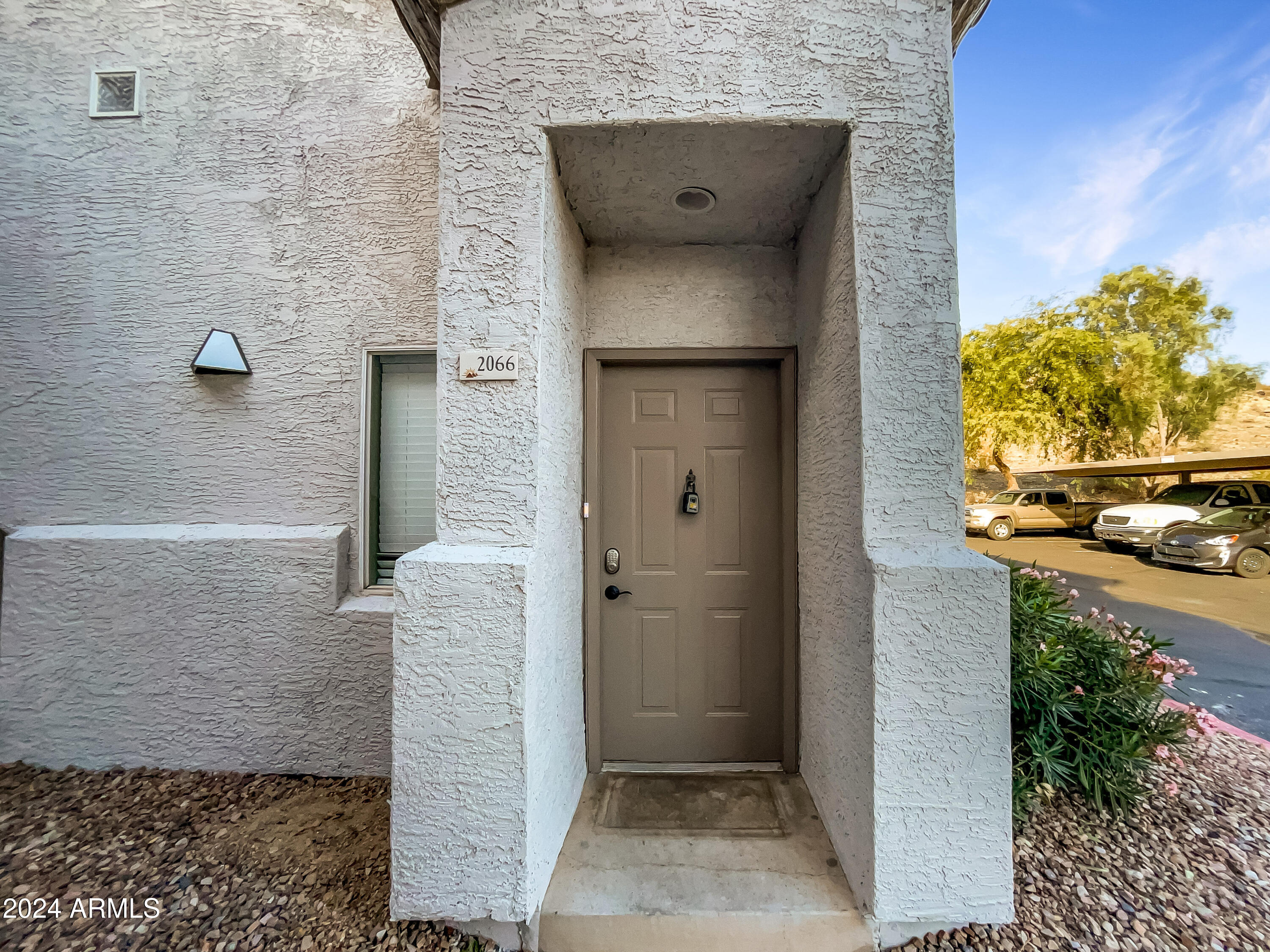 3236 E CHANDLER Boulevard, 2066