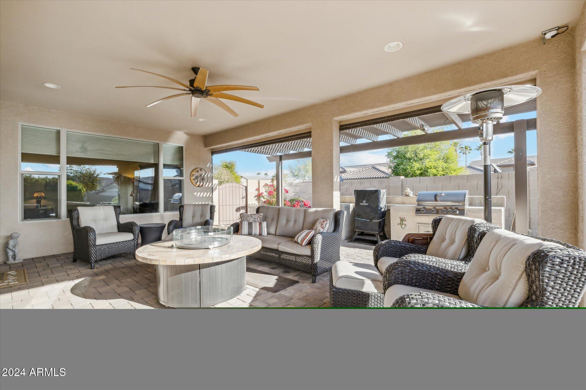 4315 W AGAVE Avenue