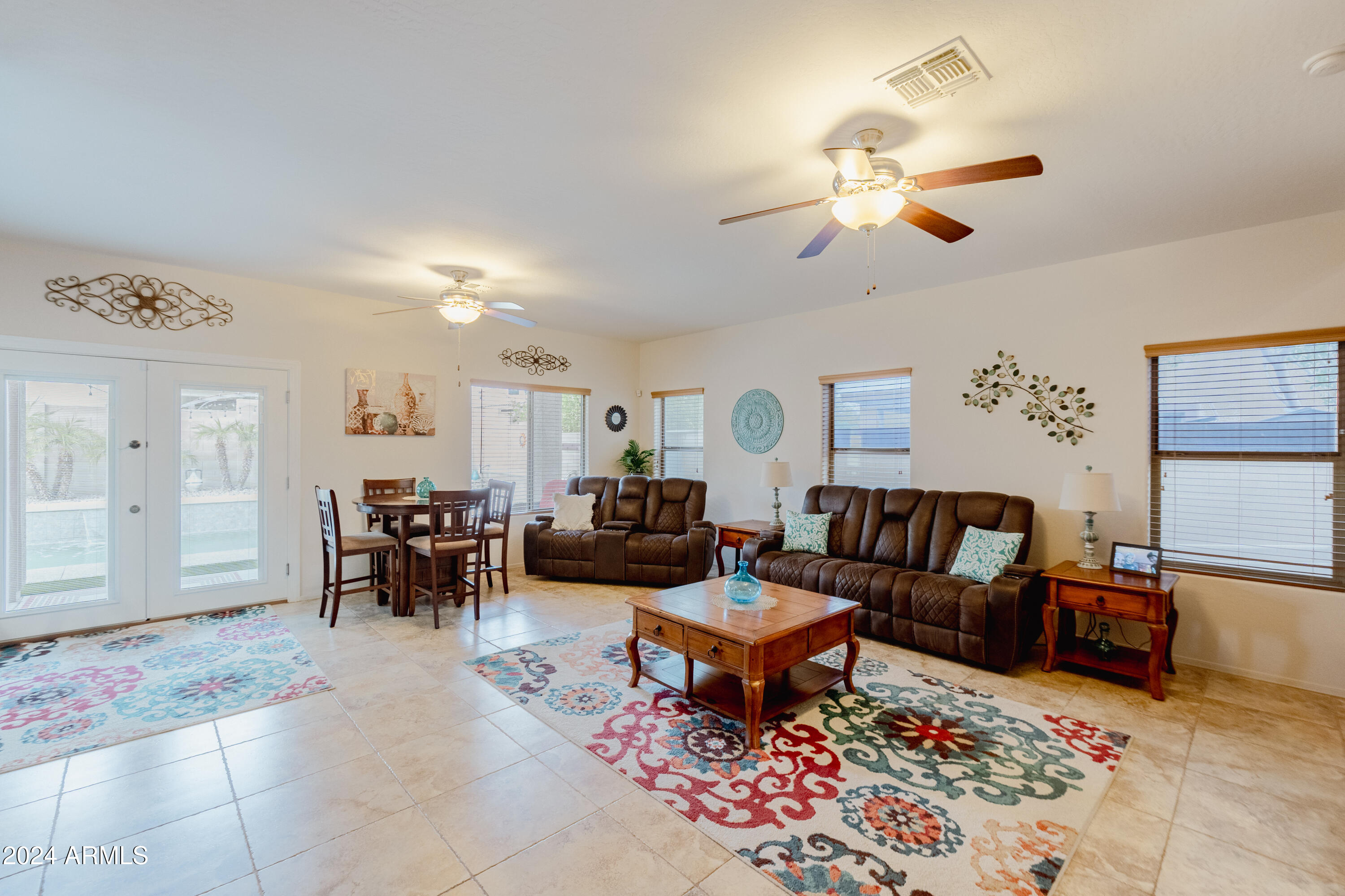 23820 W LA CANADA Boulevard