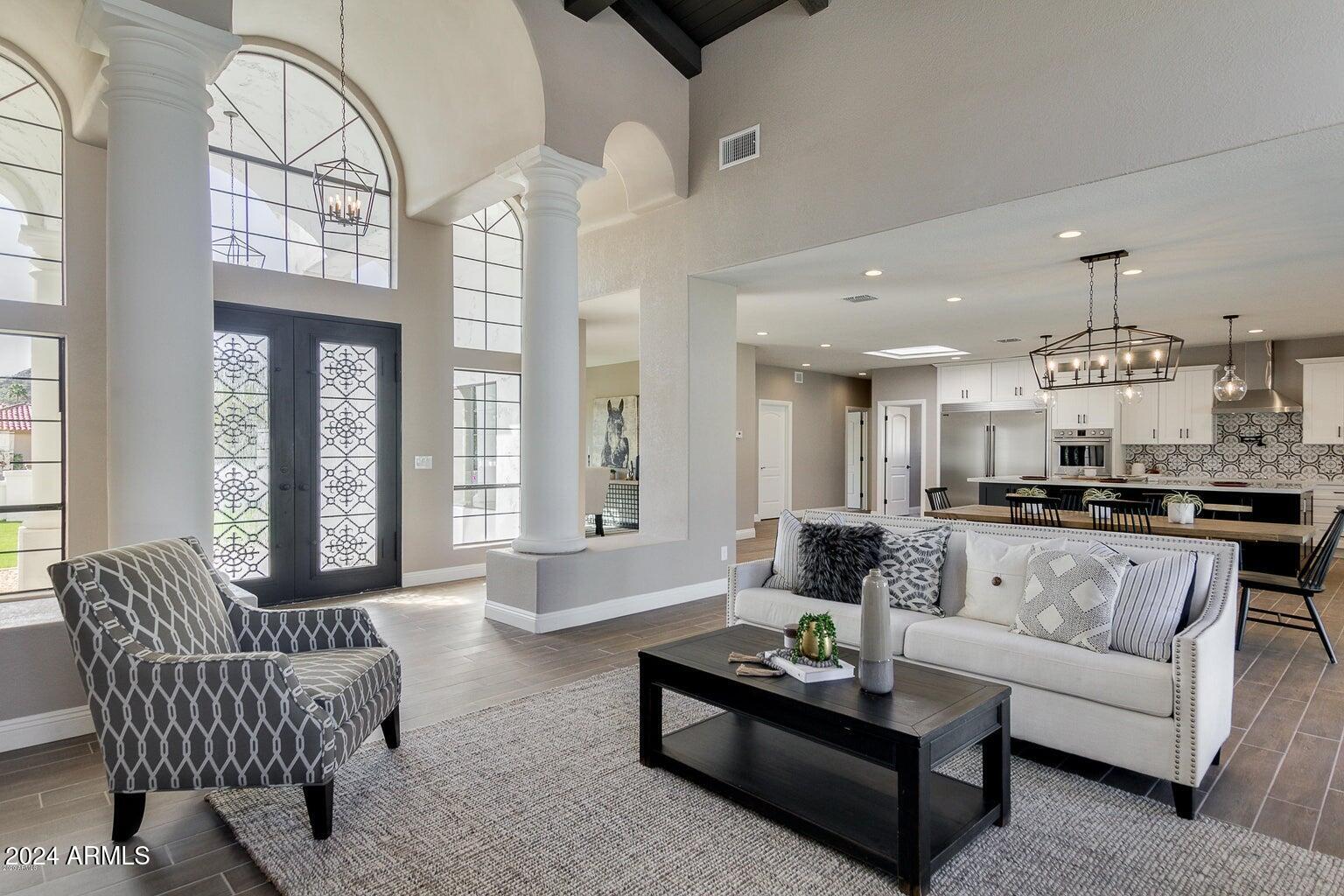 5612 W MISTY WILLOW Lane