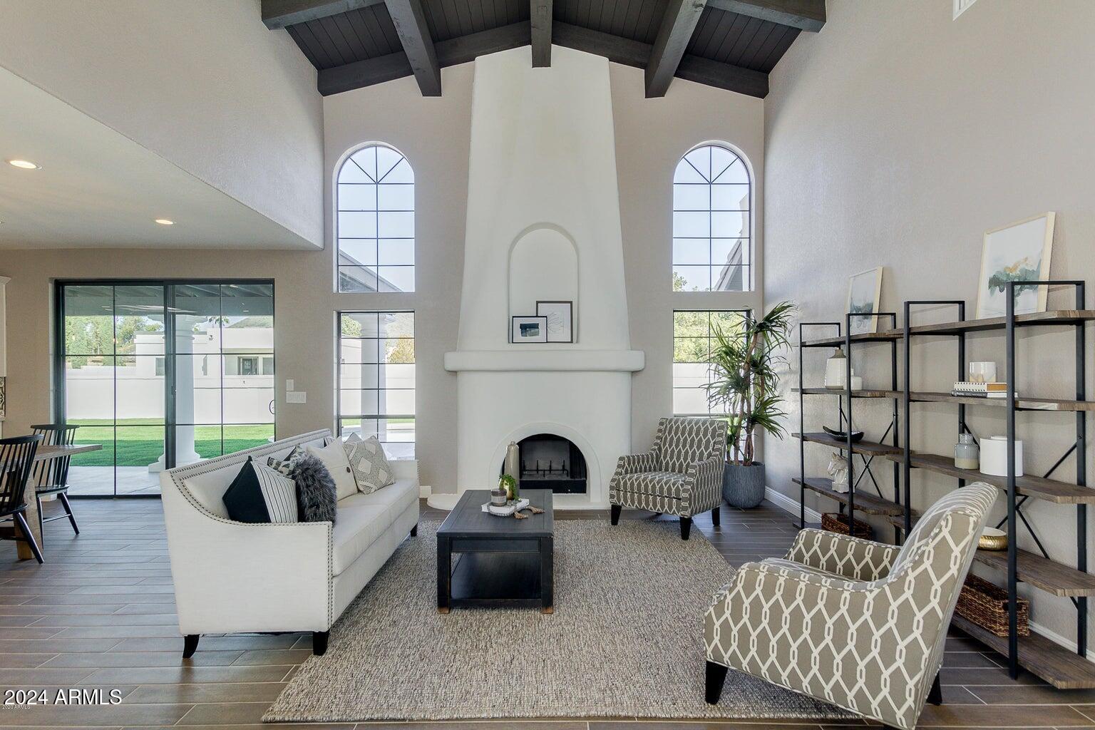 5612 W MISTY WILLOW Lane
