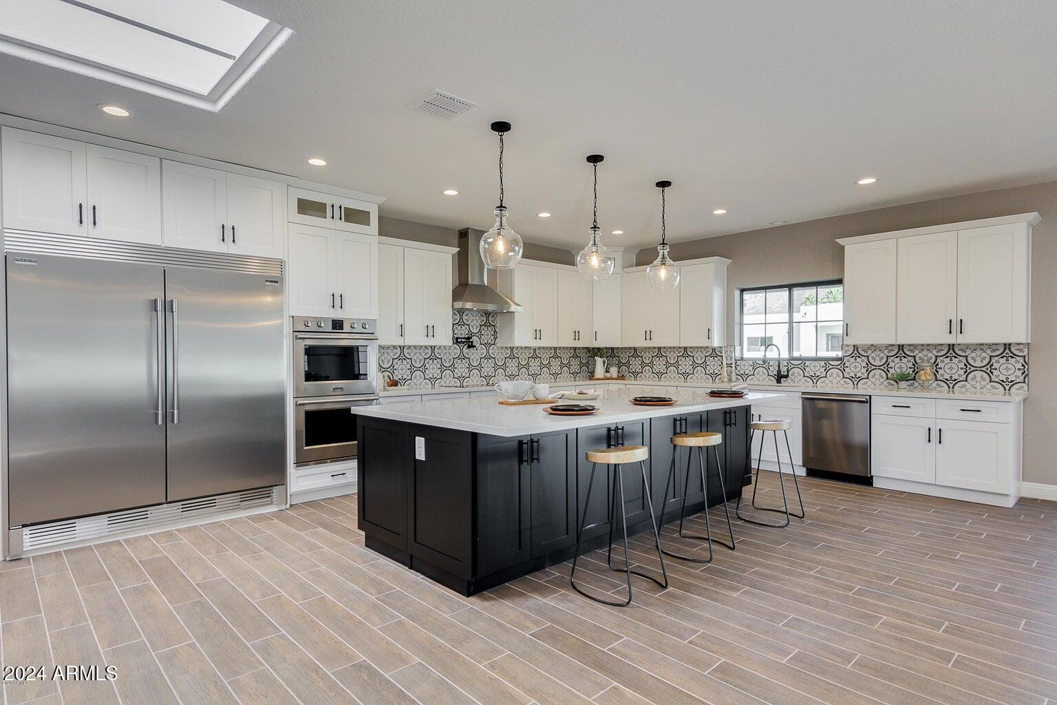 5612 W MISTY WILLOW Lane