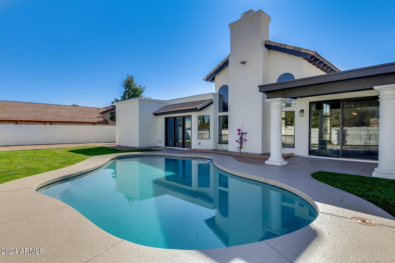 5612 W MISTY WILLOW Lane