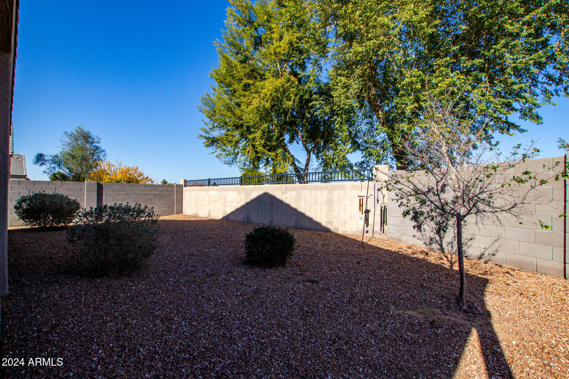 2826 W HIDALGO Avenue