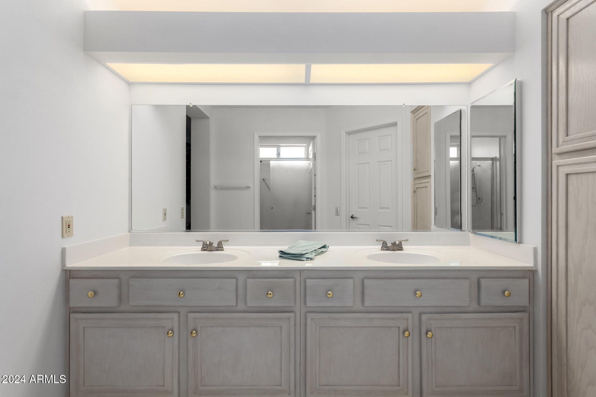 21630 N YELLOWSTONE Circle