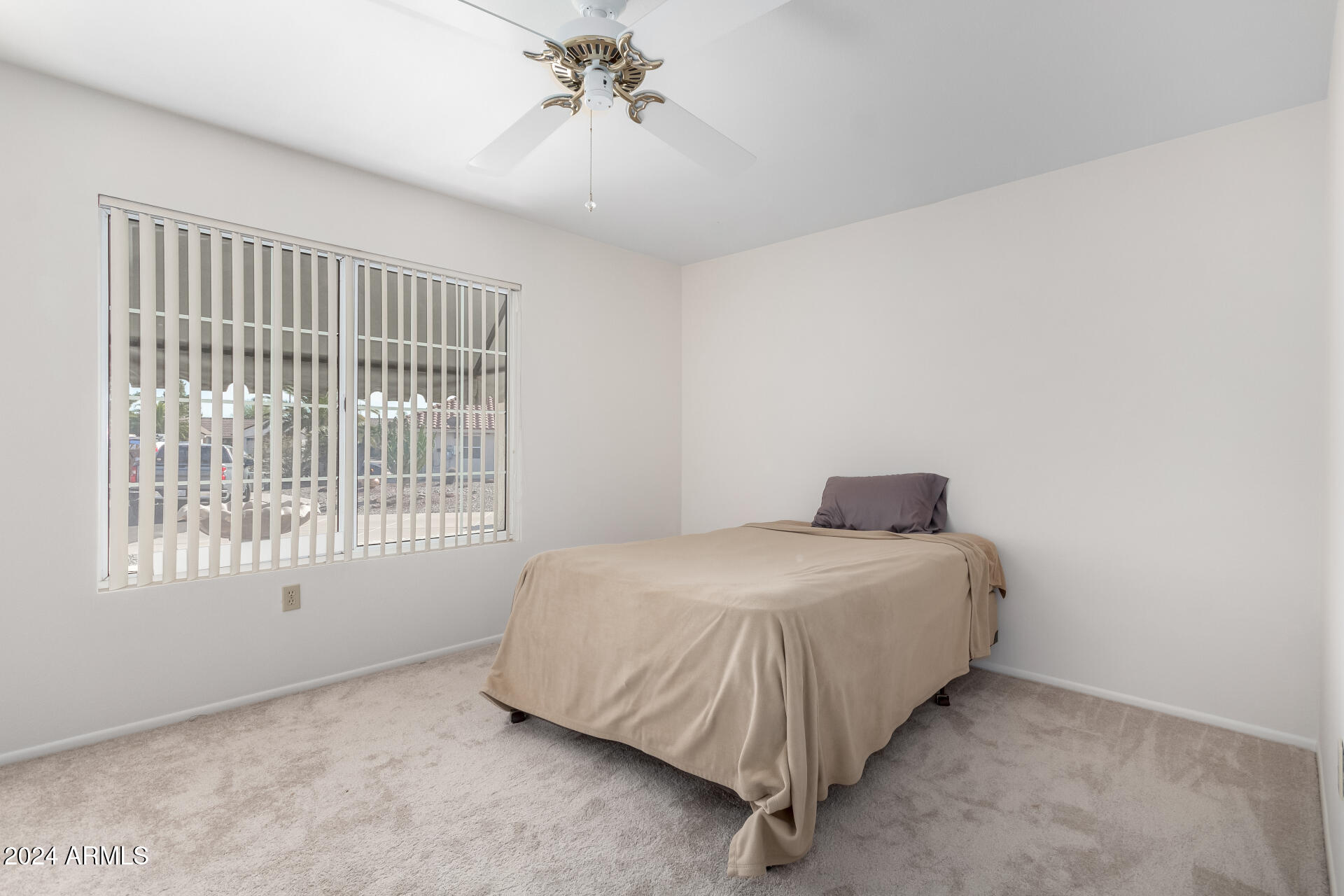 21630 N YELLOWSTONE Circle