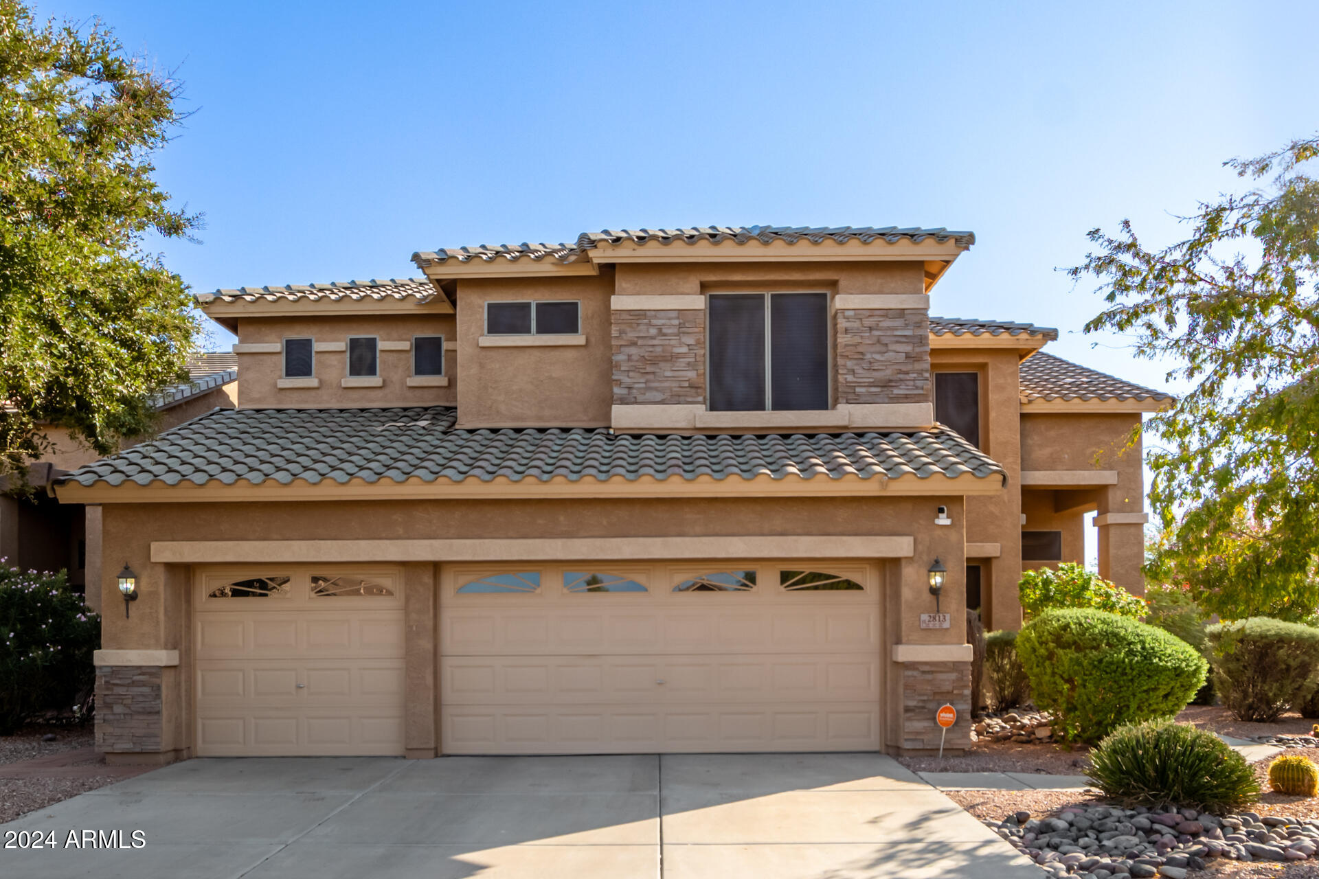 2813 E INDIAN WELLS Place