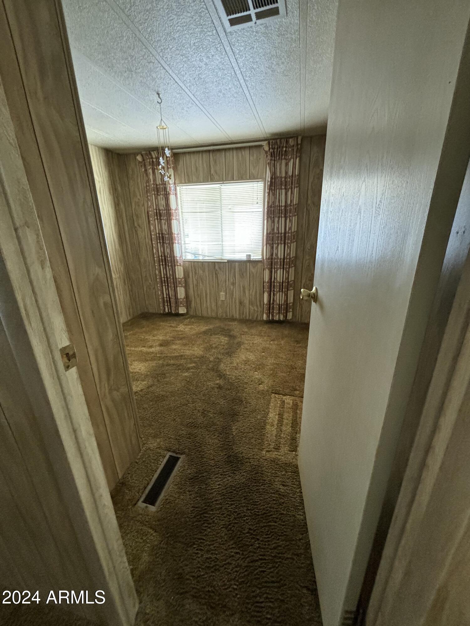 11425 E UNIVERSITY Drive, 24