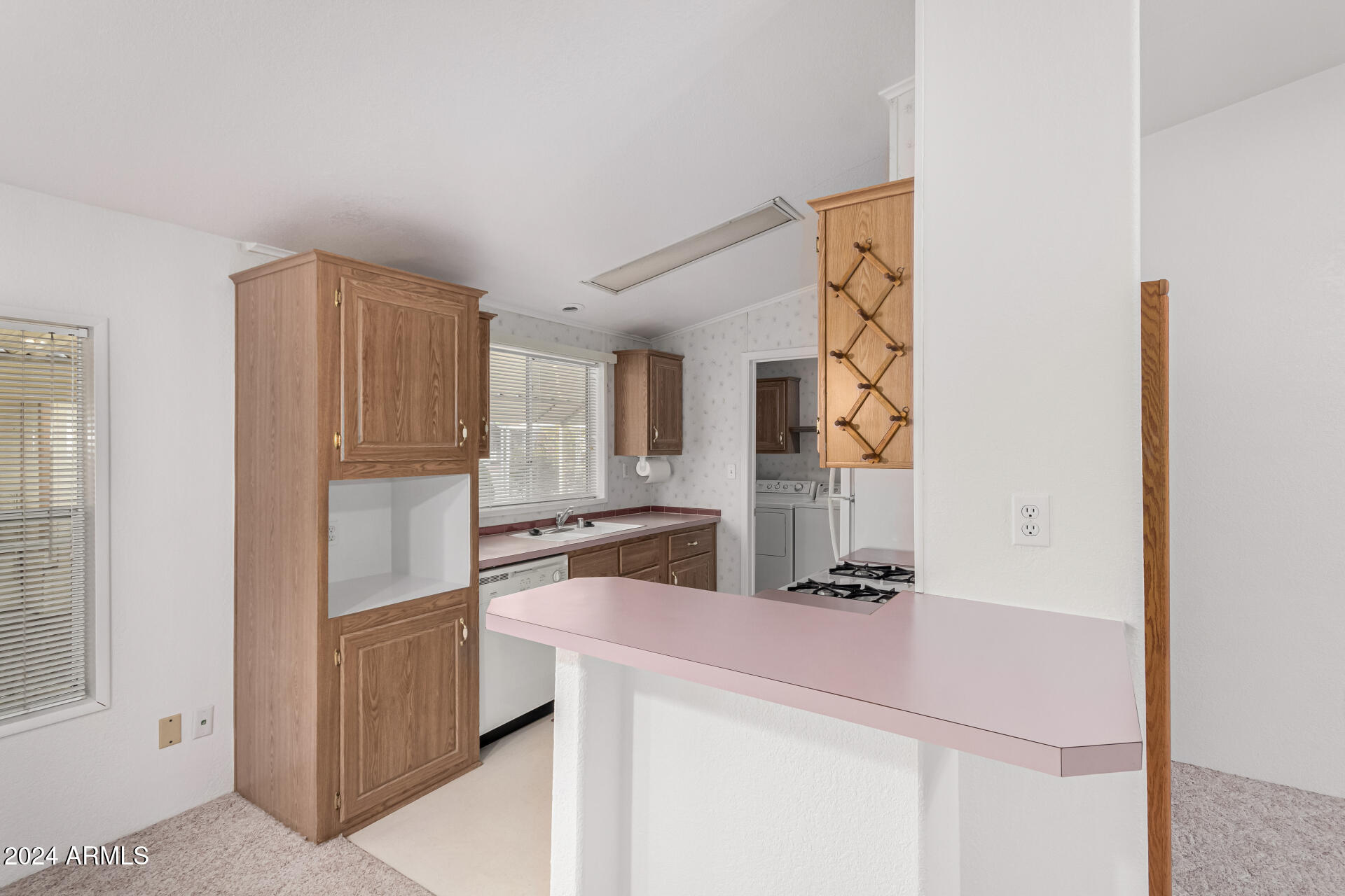 2609 W SOUTHERN Avenue, 52