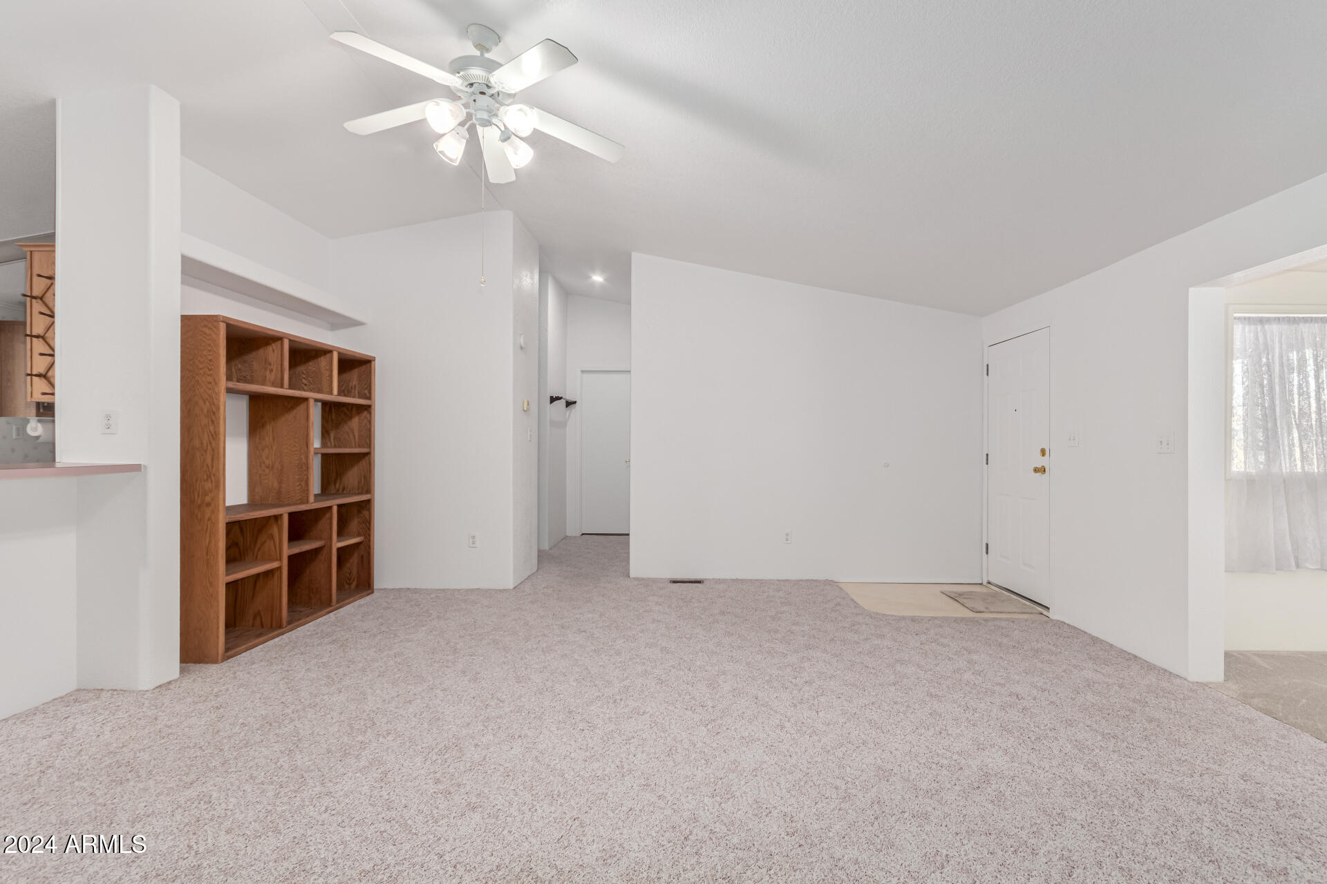 2609 W SOUTHERN Avenue, 52