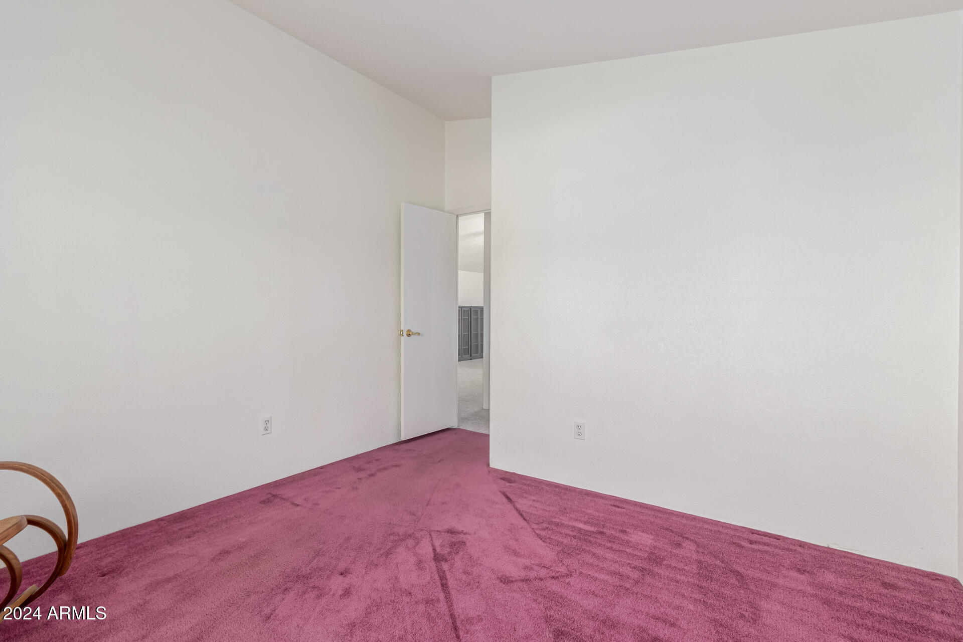 2609 W SOUTHERN Avenue, 52