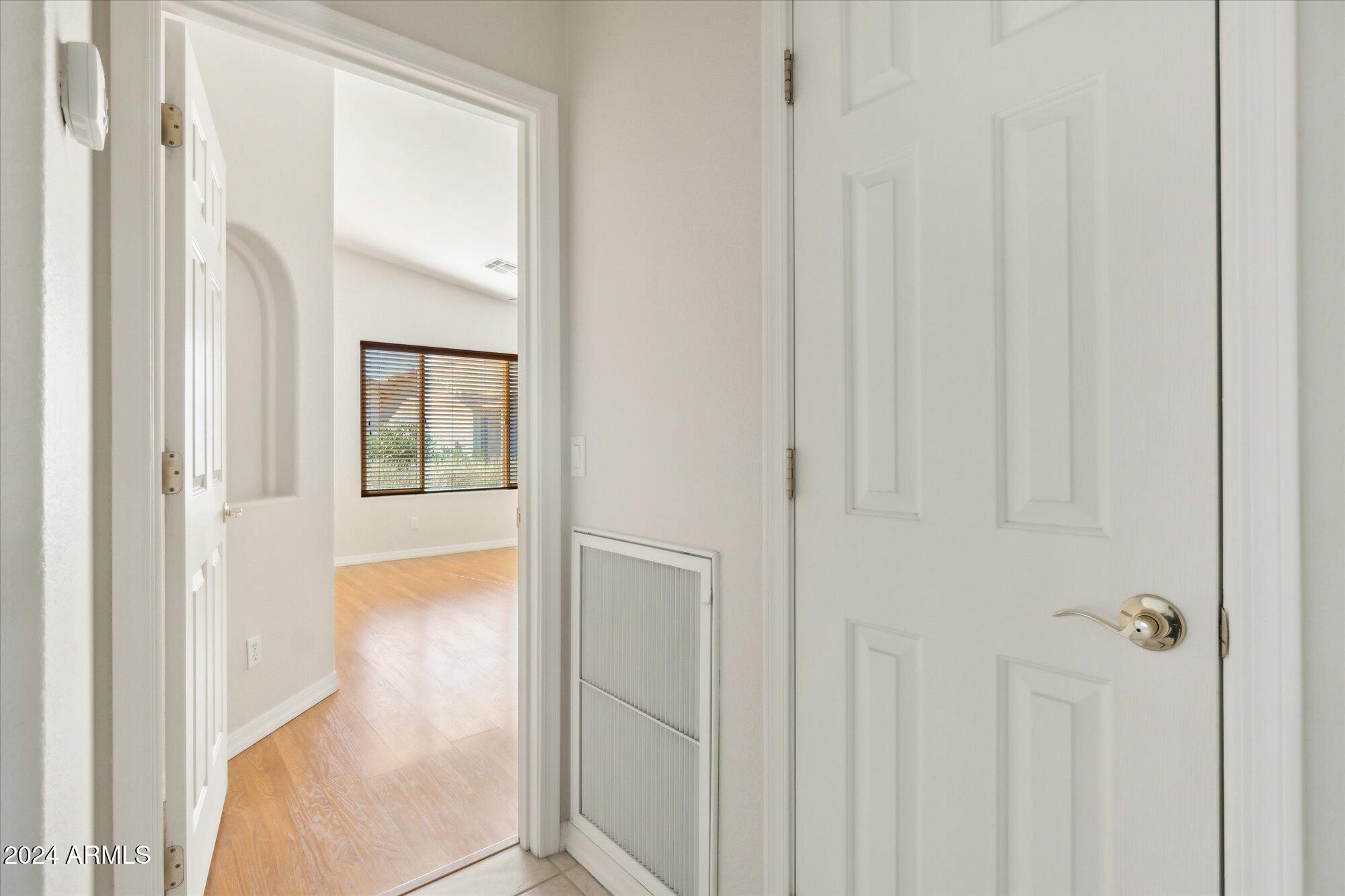 3371 E TORREY PINES Lane