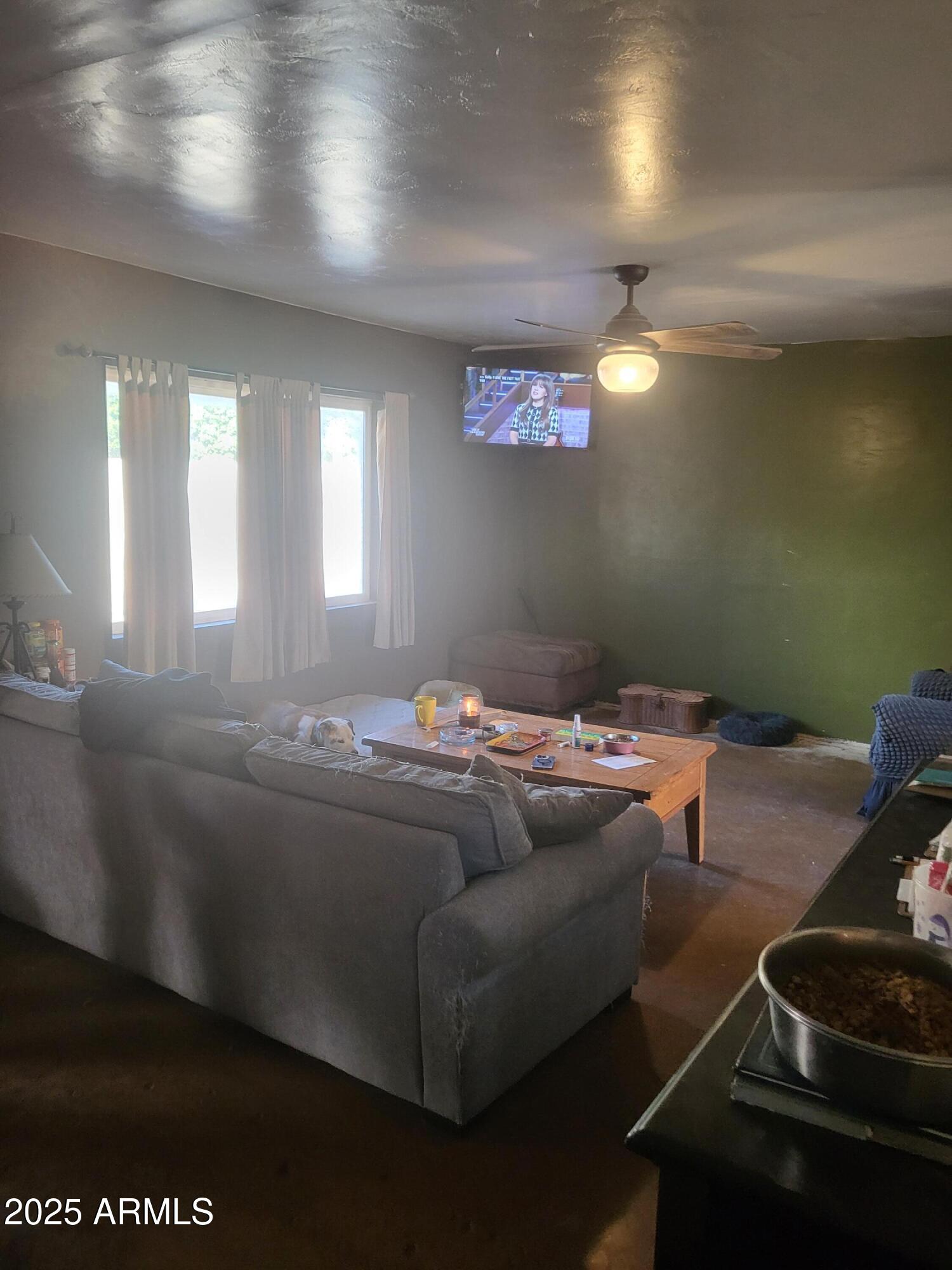 1540 W 6TH Street