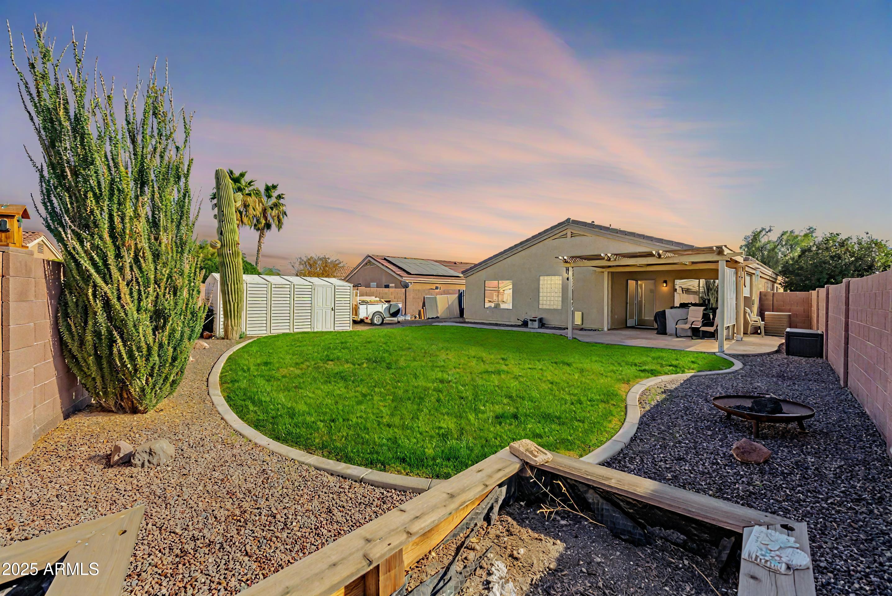 1722 E SAN XAVIER Drive