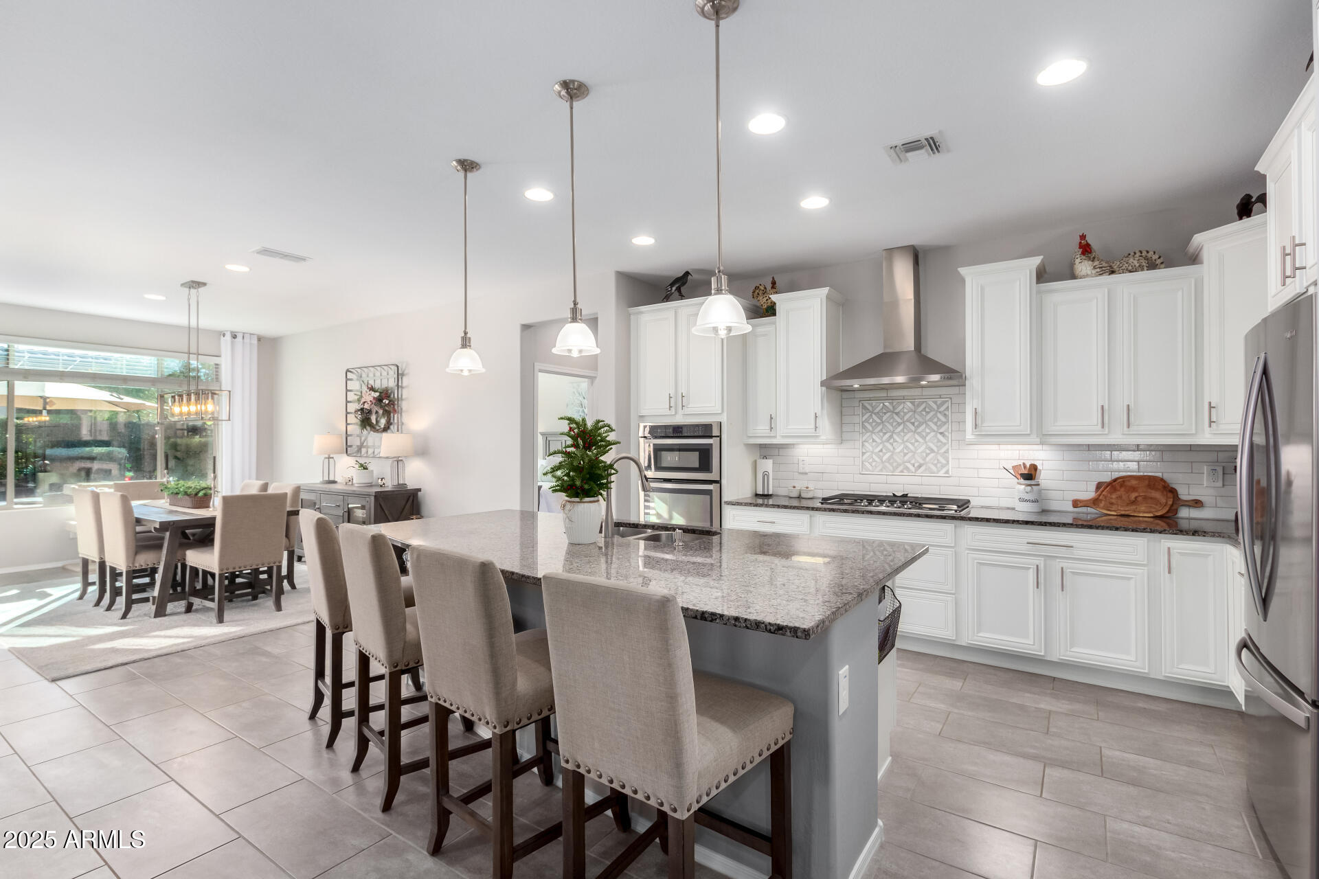 26653 W FIREHAWK Drive