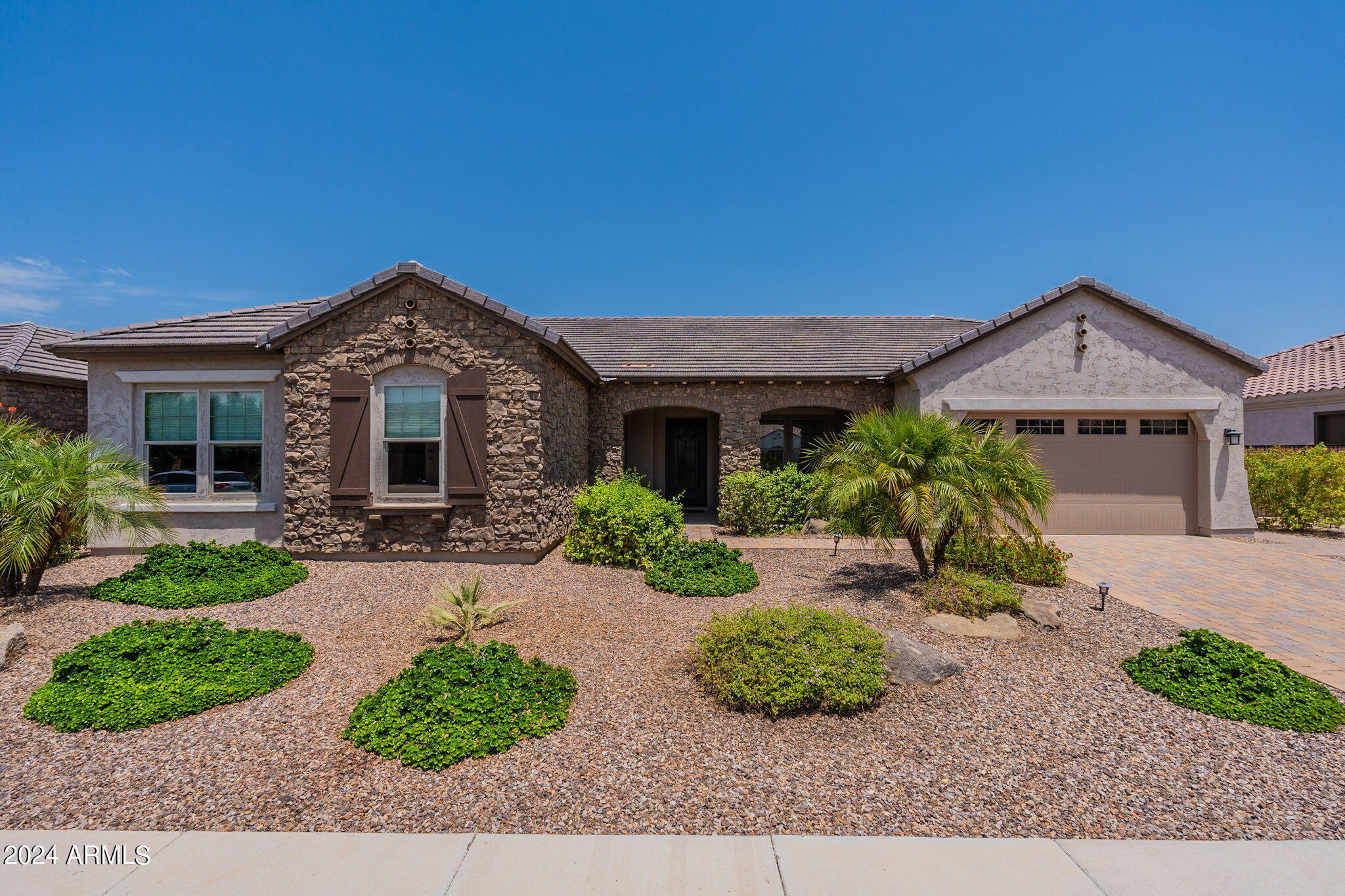 3574 E GEMINI Place