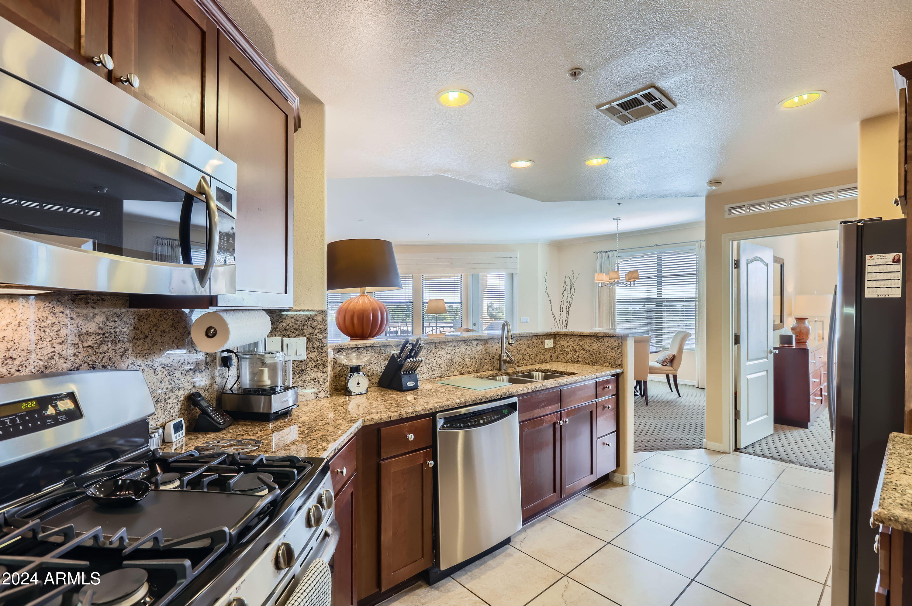 7601 E INDIAN BEND Road, 3038
