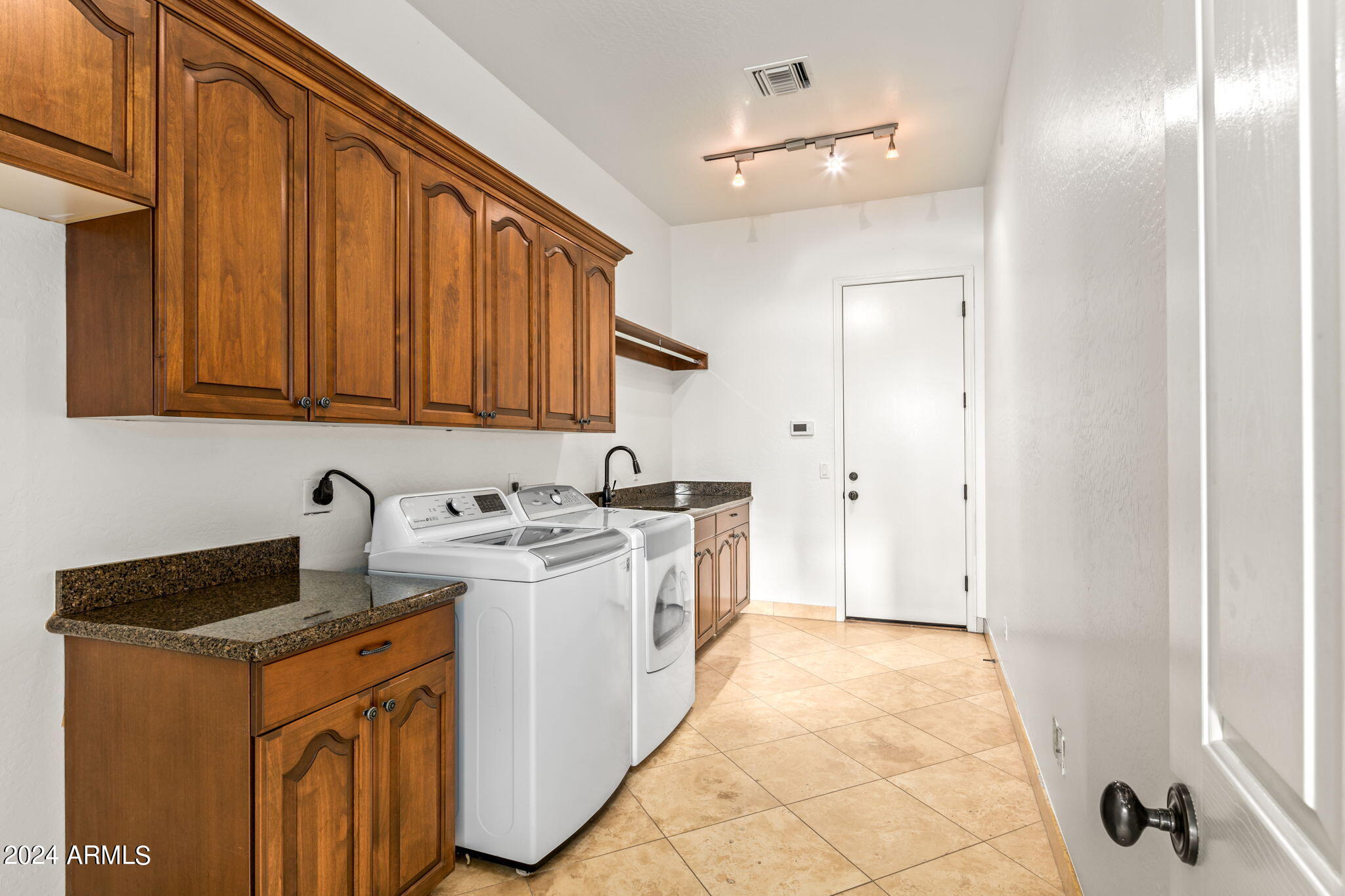 36578 N BOULDER VIEW Drive