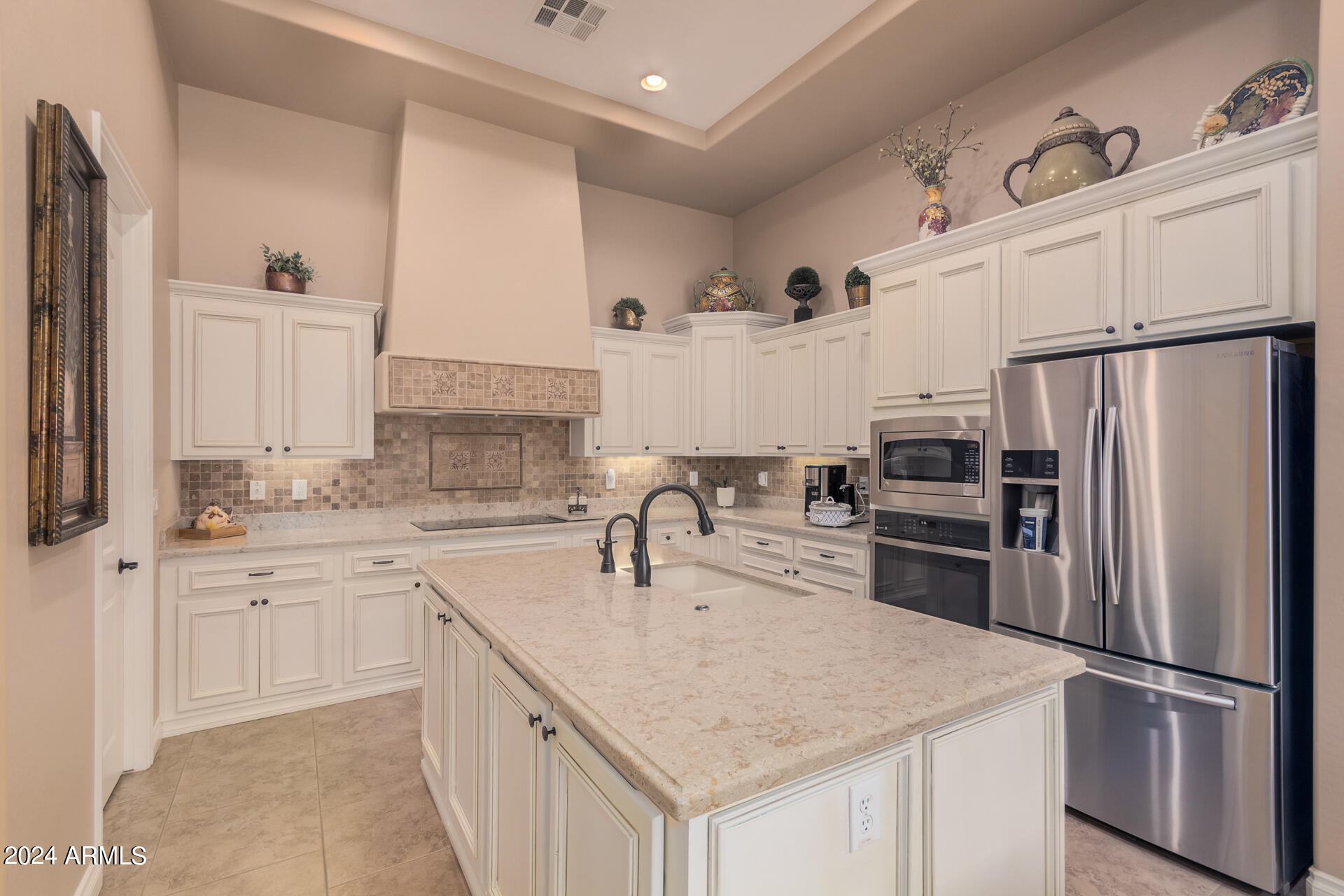 1534 E SWEET CITRUS Drive