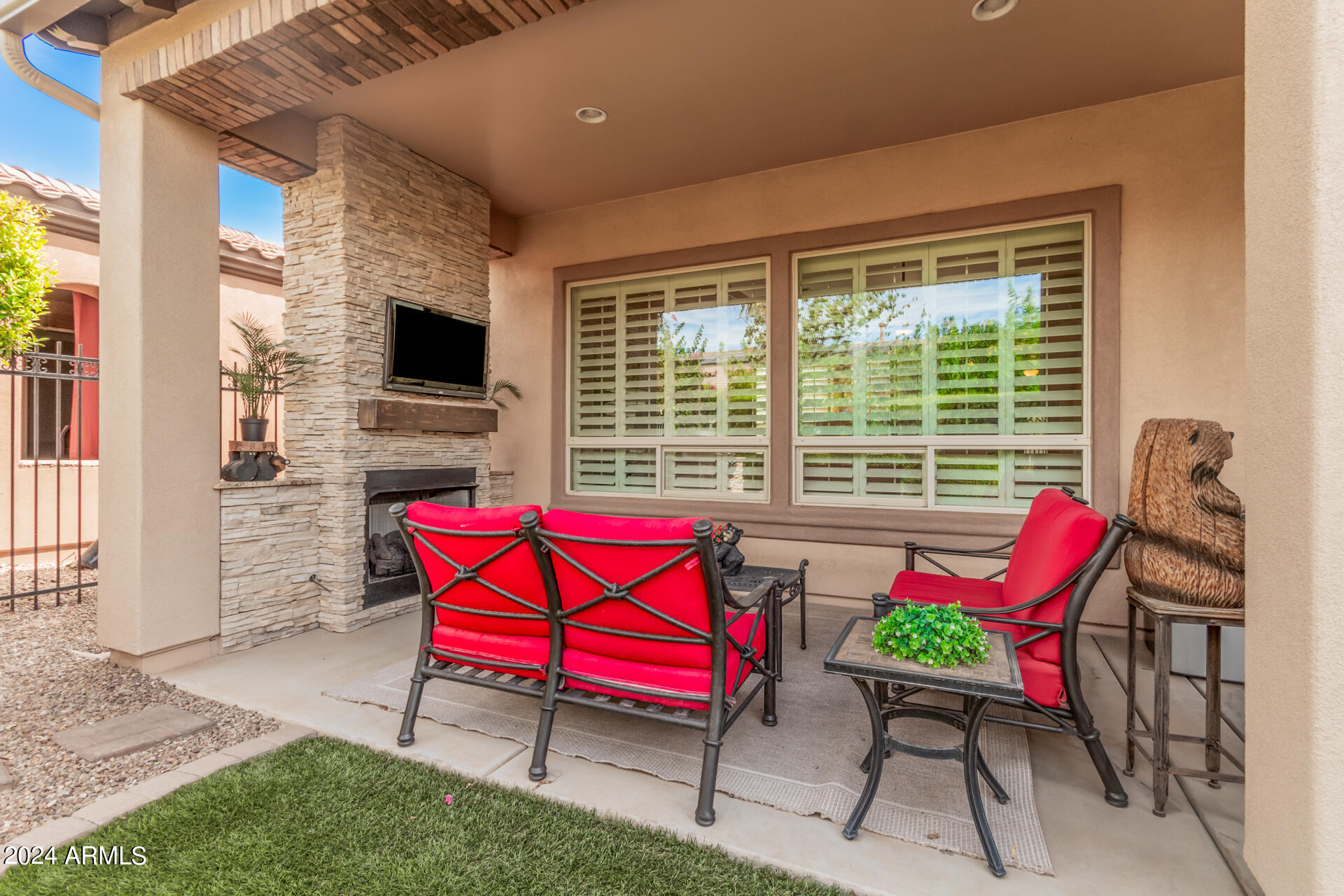 1534 E SWEET CITRUS Drive