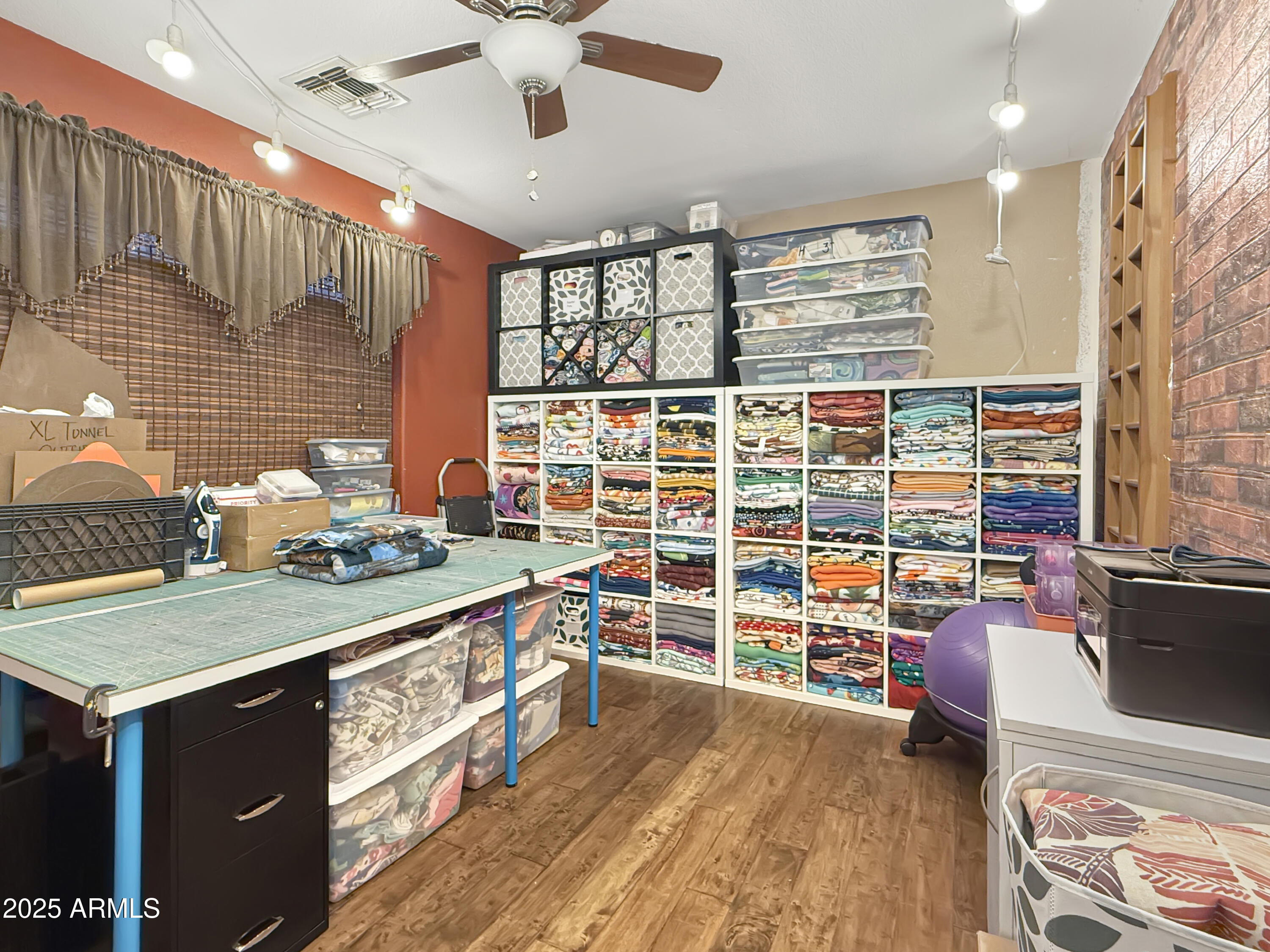 12922 W SHARON Drive