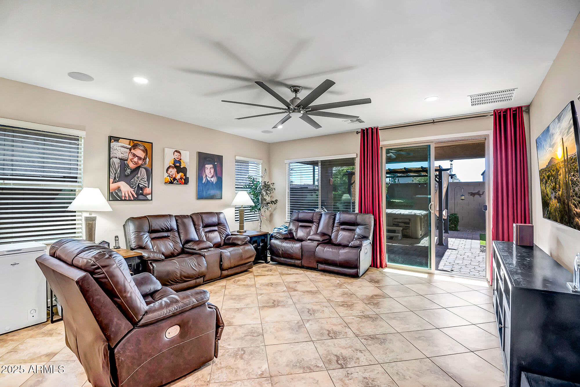 12243 W DESERT MOON Way