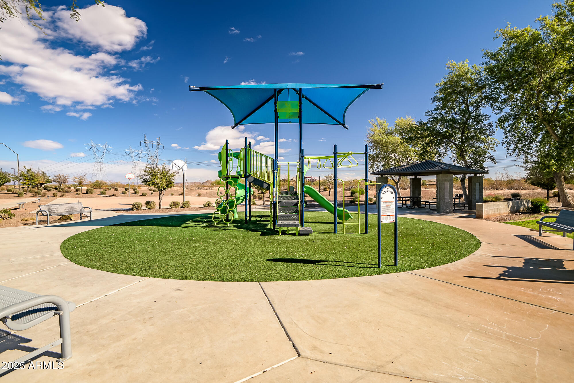 12243 W DESERT MOON Way