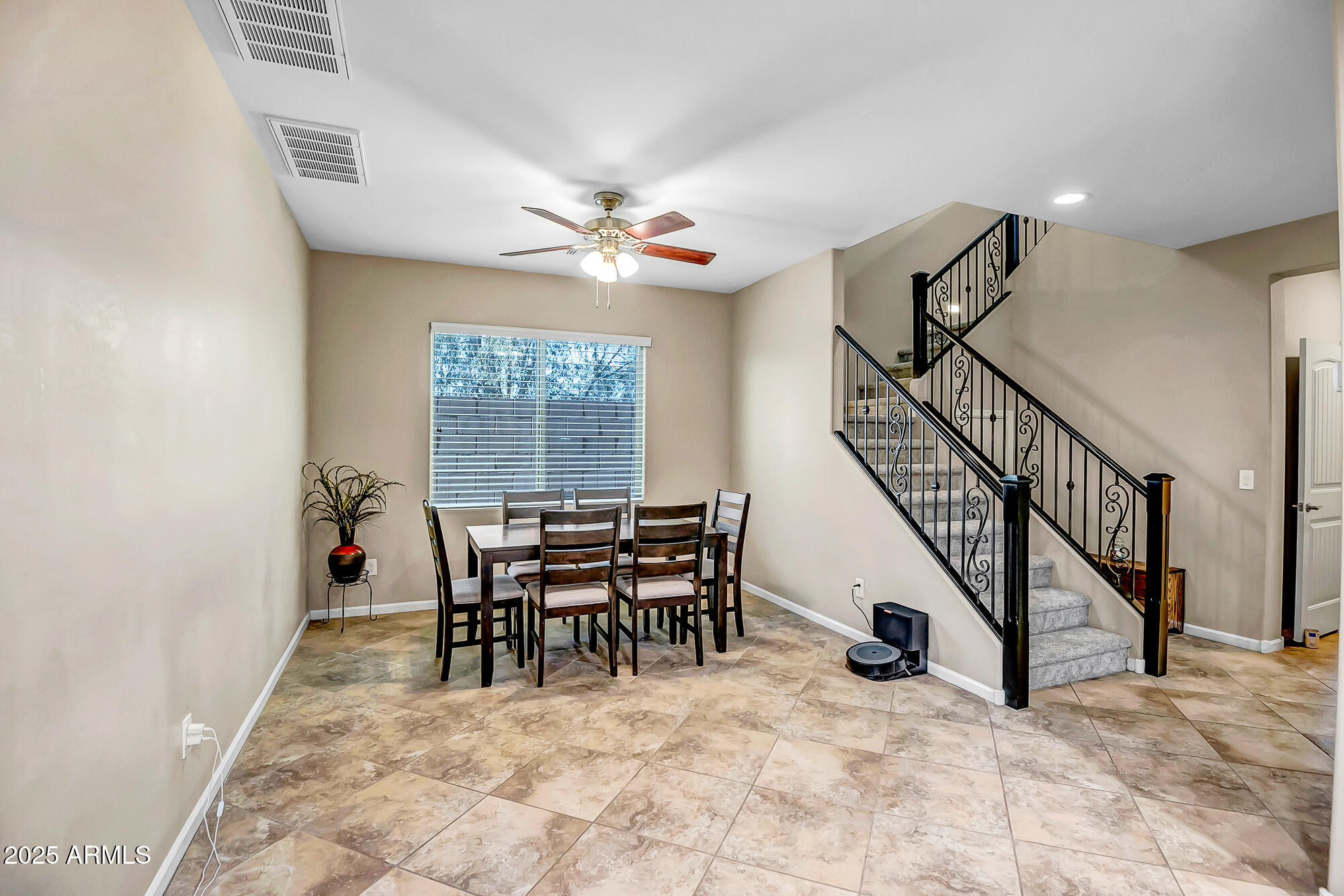 12243 W DESERT MOON Way