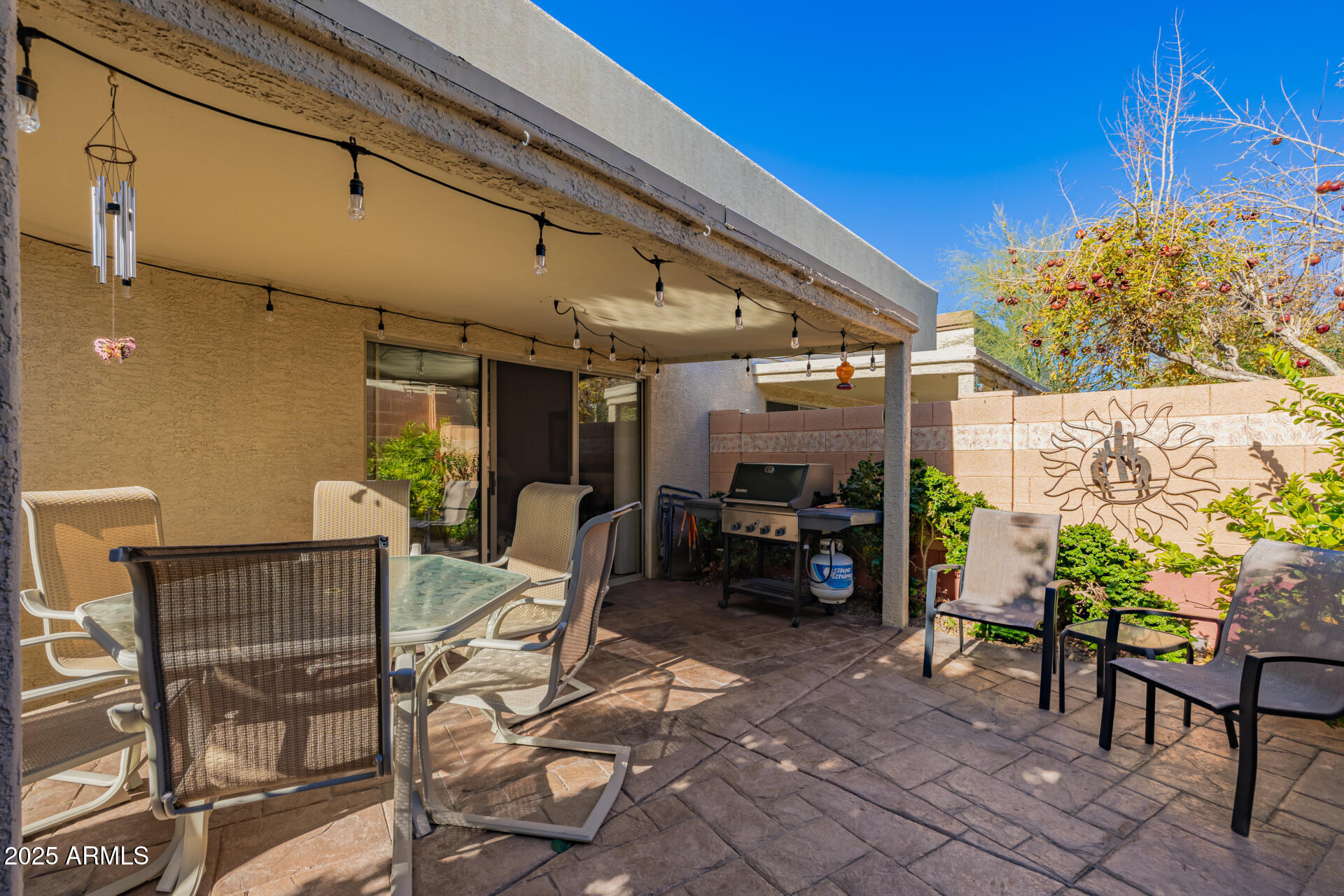 6730 E HERMOSA VISTA Drive, 75