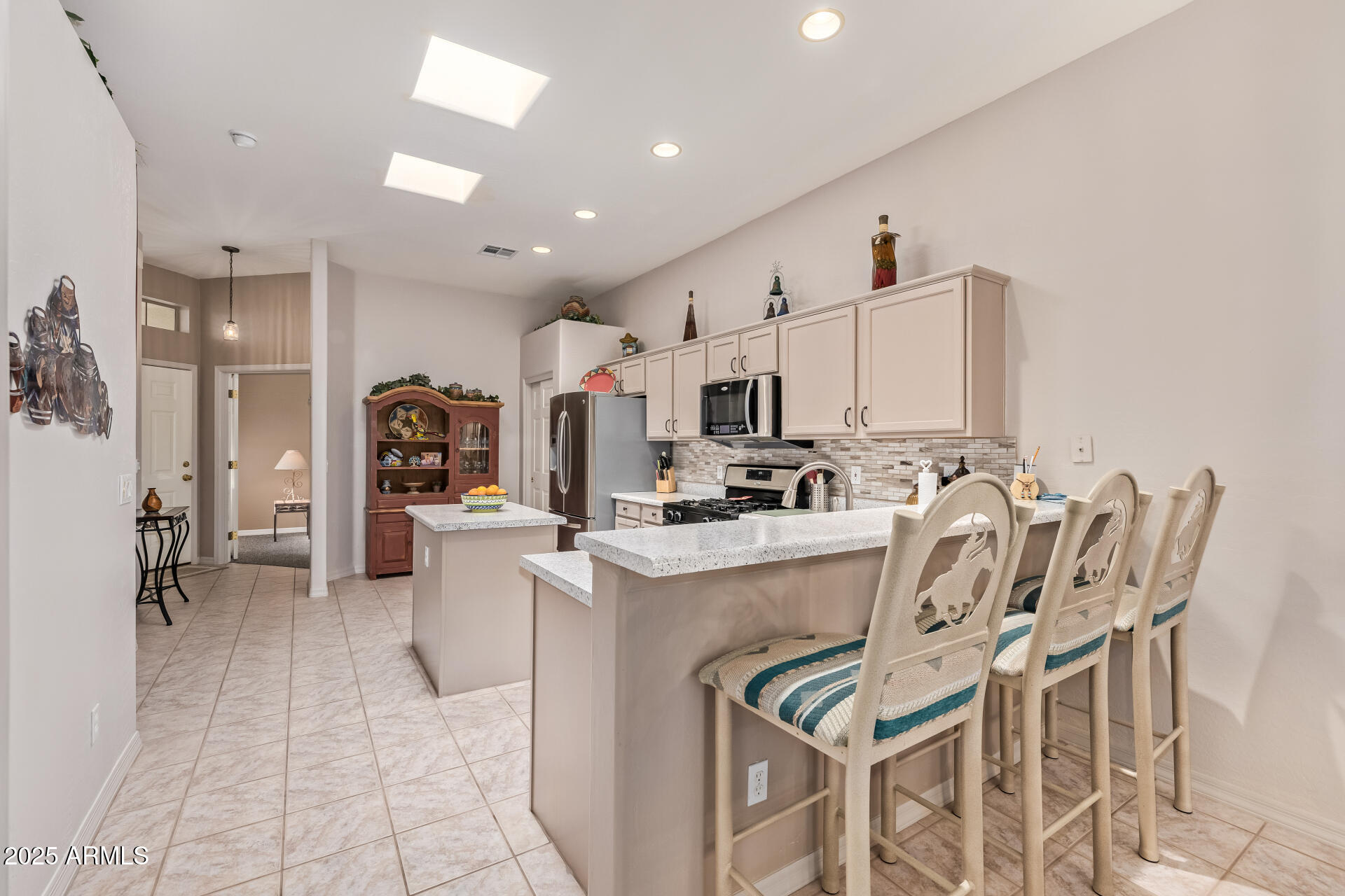 6730 E HERMOSA VISTA Drive, 75