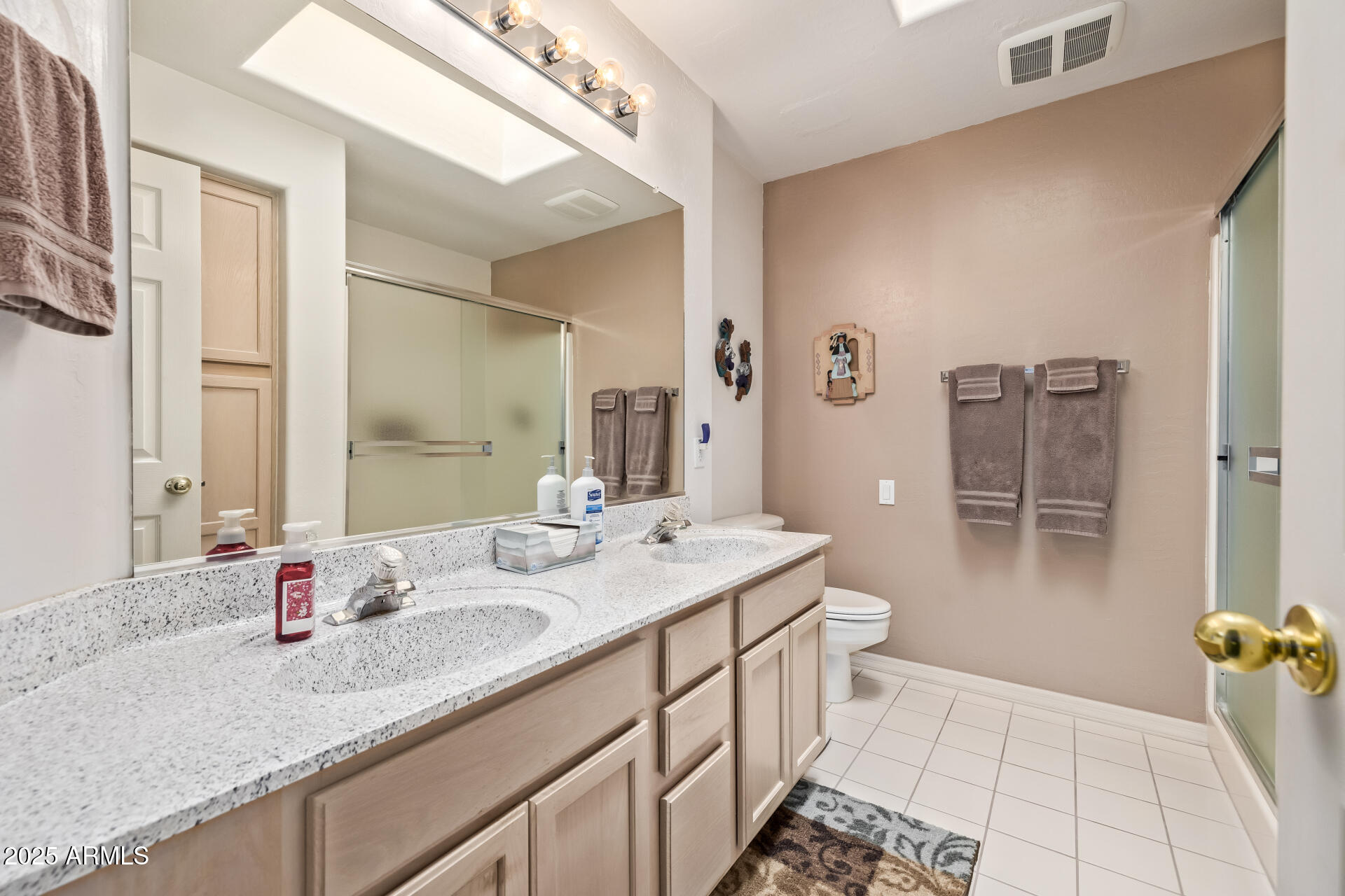 6730 E HERMOSA VISTA Drive, 75