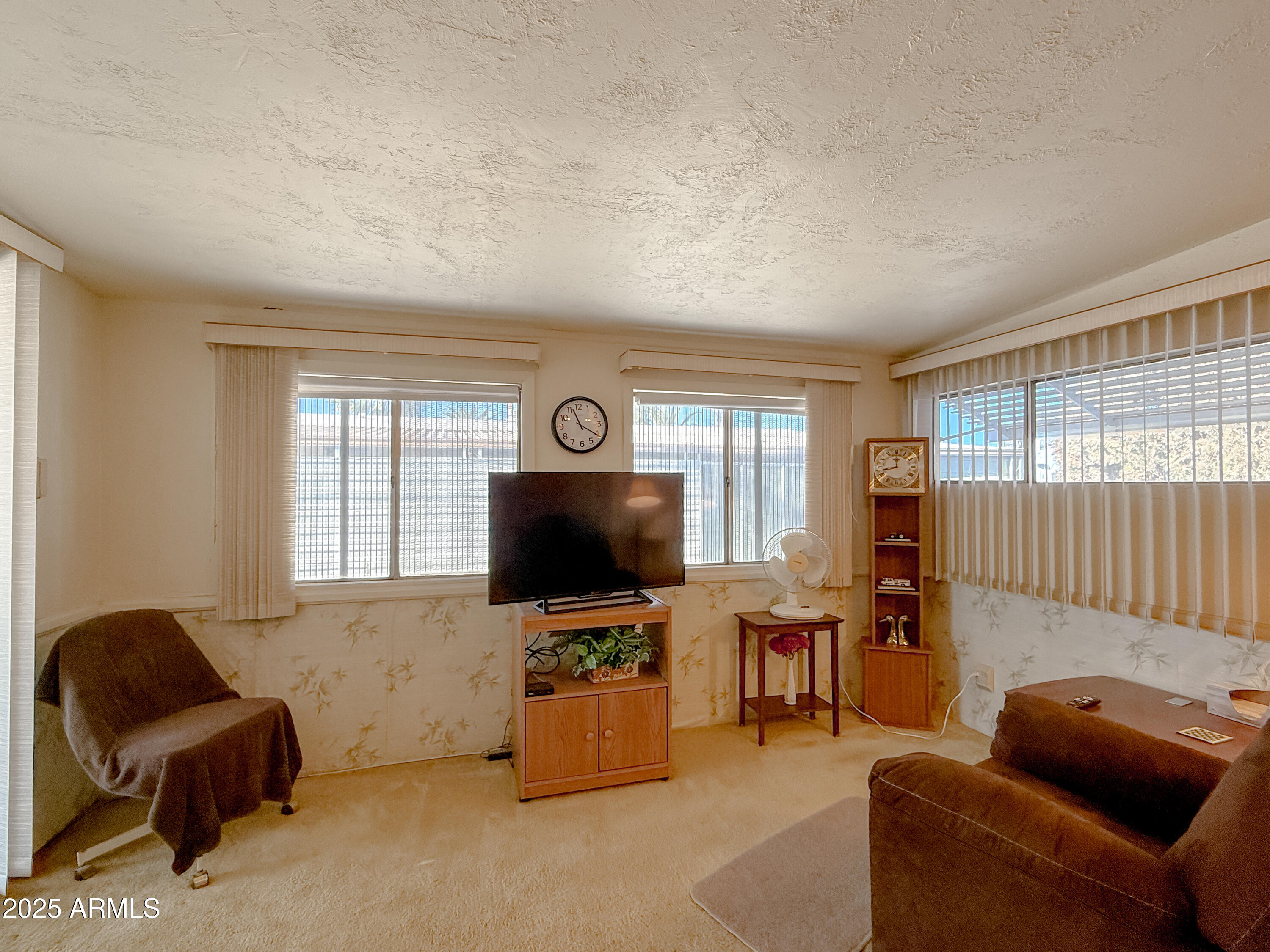 120 N Val Vista Drive # 81