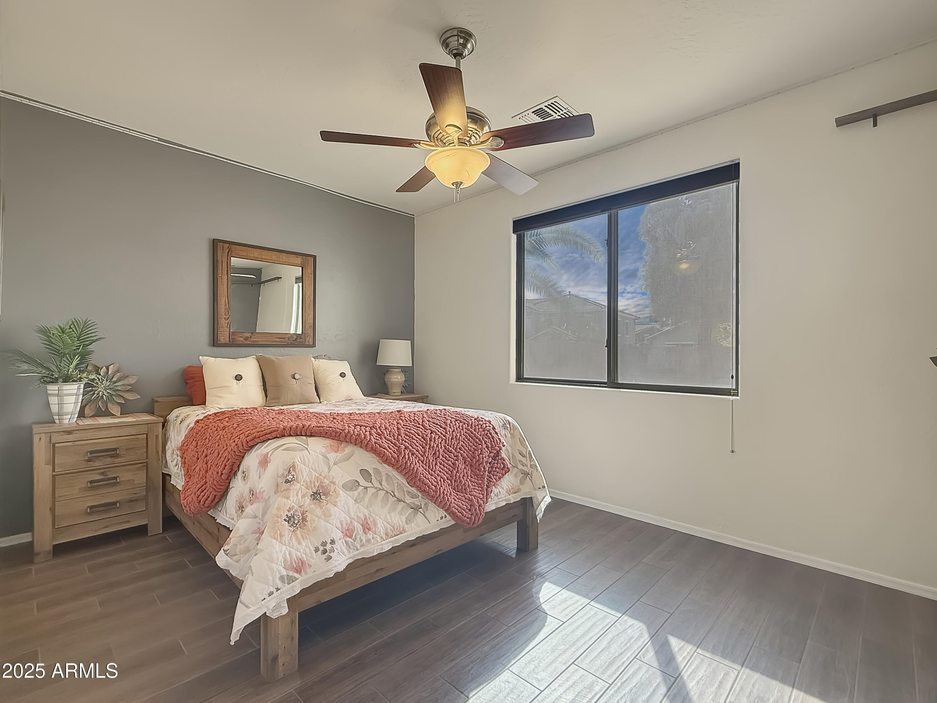 14335 W COUNTRY GABLES Drive