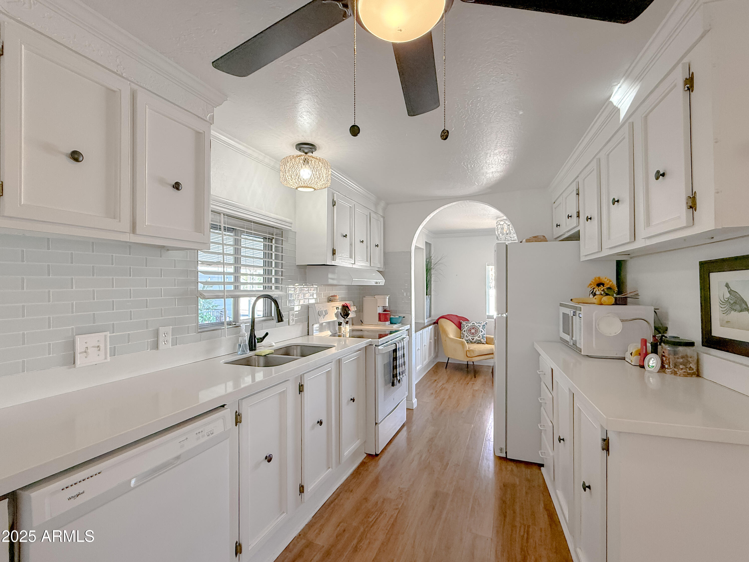 16813 N 3rd Avenue # 235