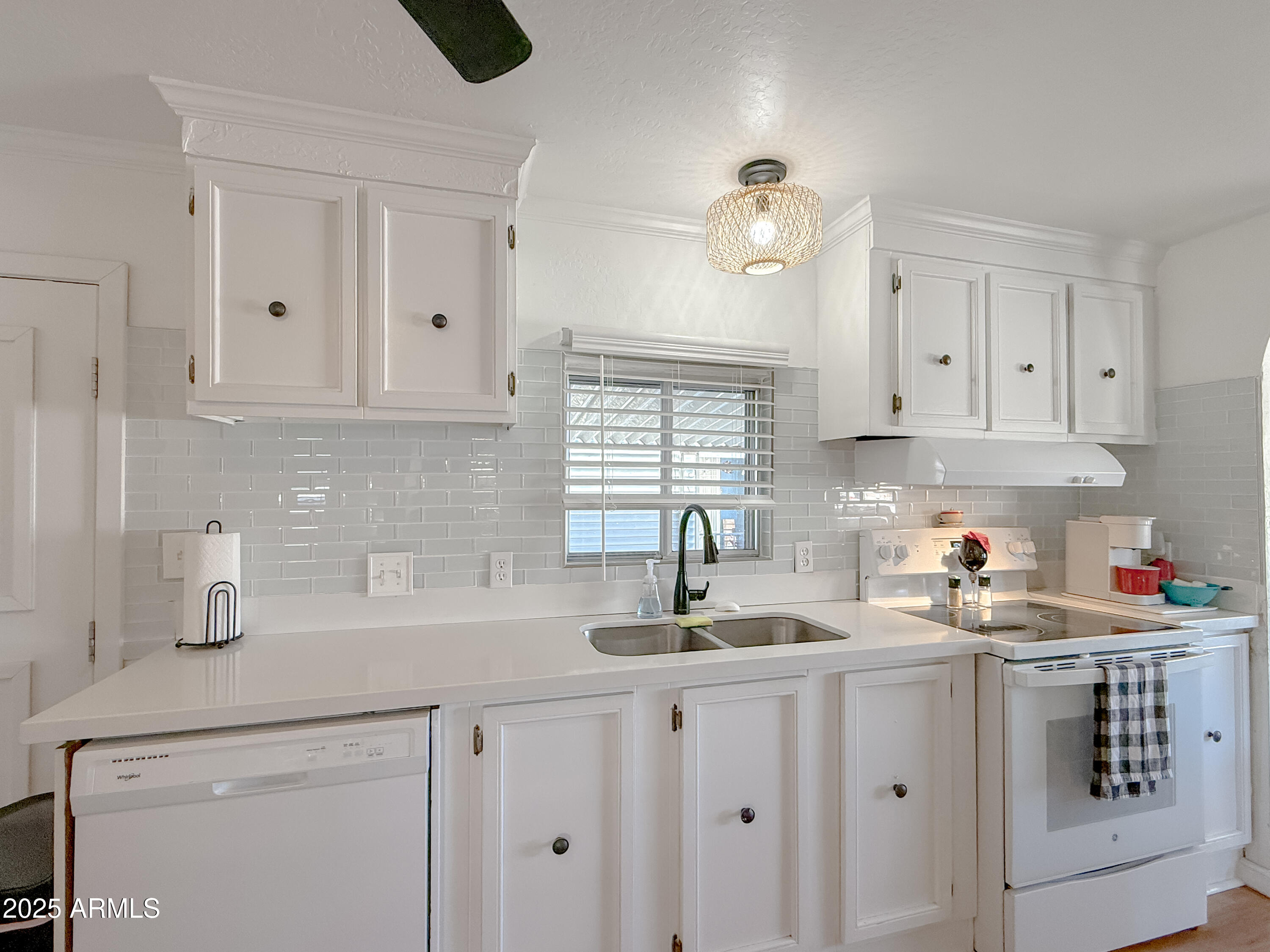 16813 N 3rd Avenue # 235