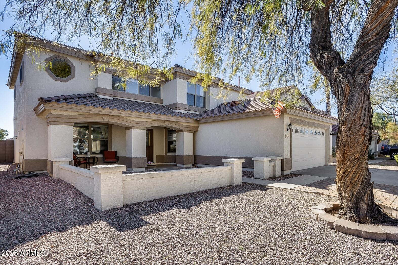 3215 W MOLLY Lane