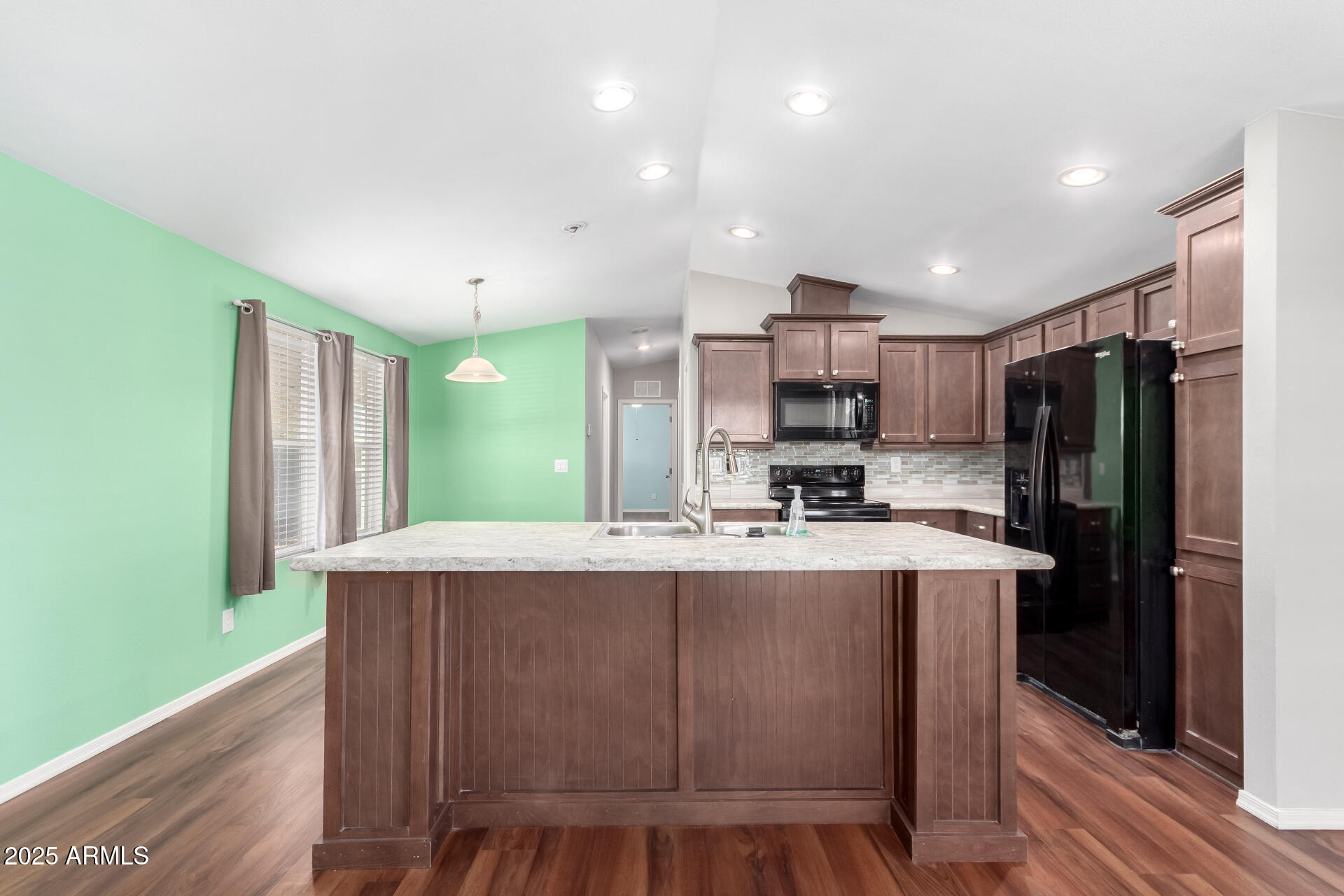 3104 E BROADWAY Road, 9