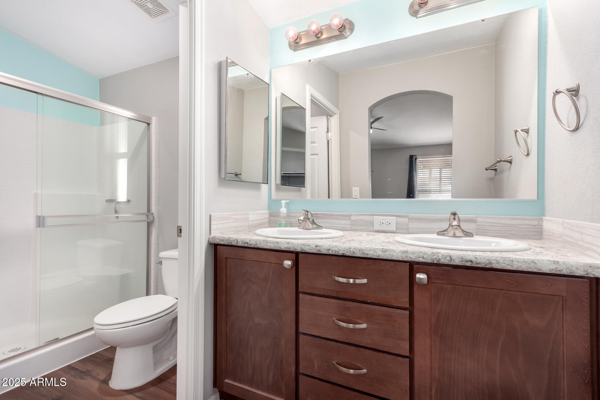 3104 E BROADWAY Road, 9