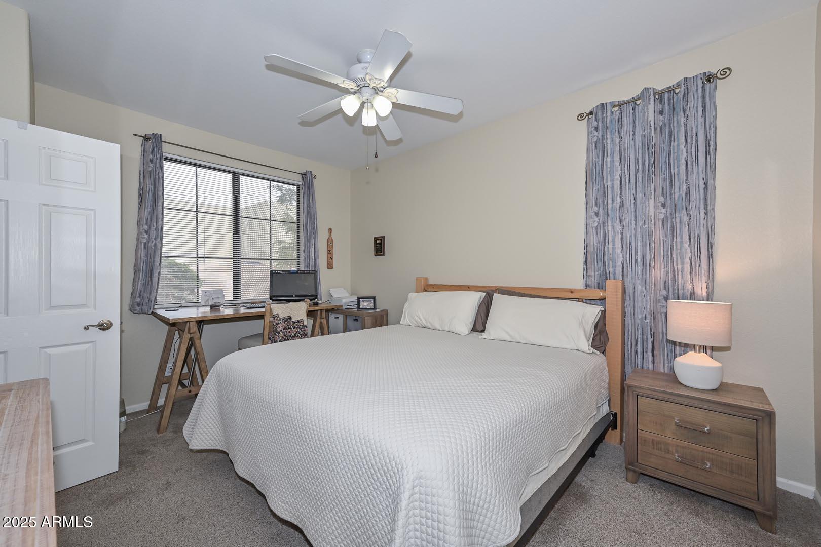 1001 N PASADENA, 128